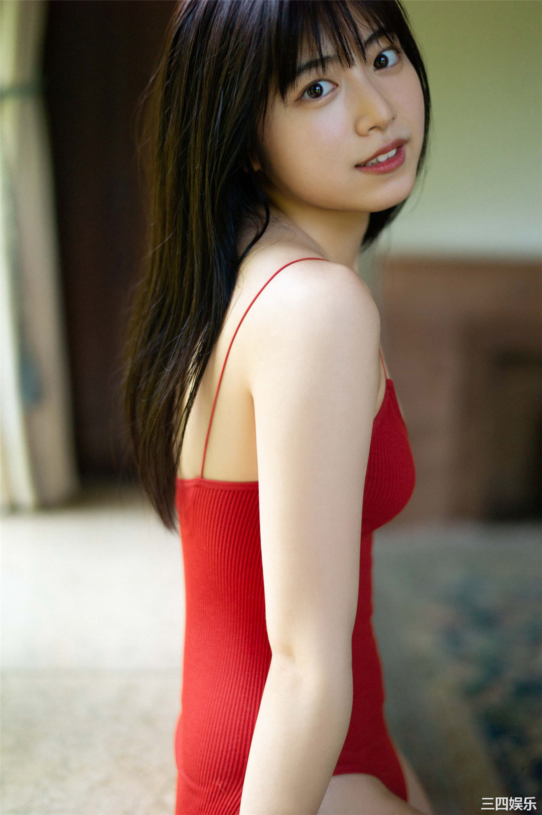 吉田莉樱写真集《少女。時々、オトナ。》高清全本