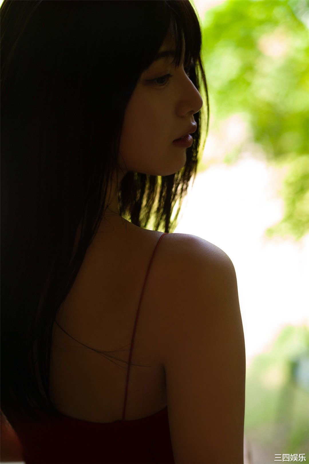 吉田莉樱写真集《少女。時々、オトナ。》高清全本