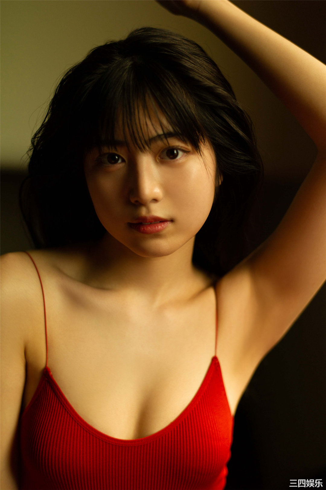 吉田莉樱写真集《少女。時々、オトナ。》高清全本