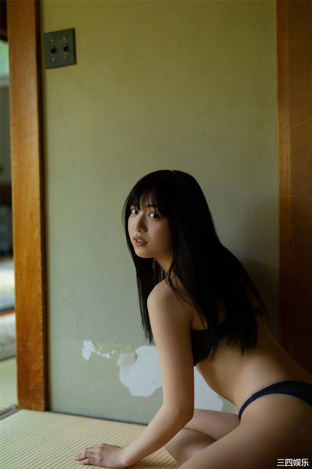 吉田莉樱写真集《少女。時々、オトナ。》高清全本