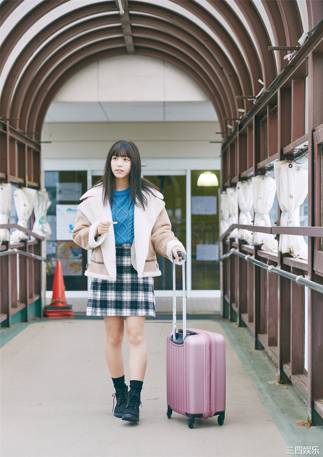 吉田莉樱写真集《気づいたら、恋。》高清全本