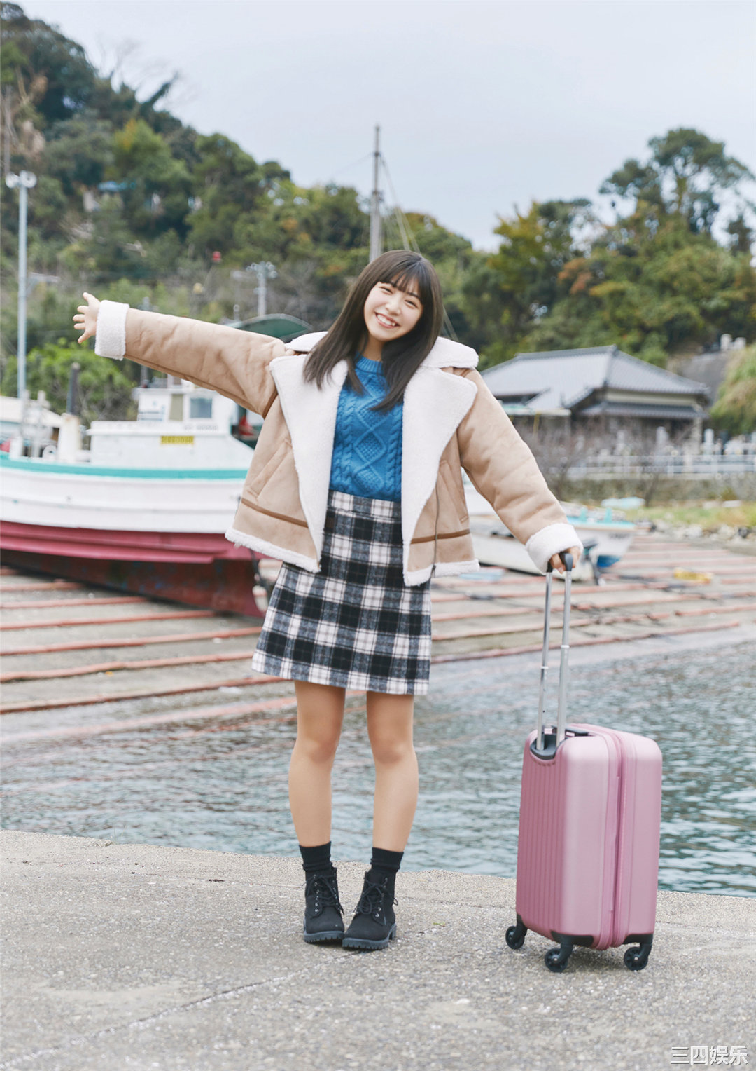 吉田莉樱写真集《気づいたら、恋。》高清全本