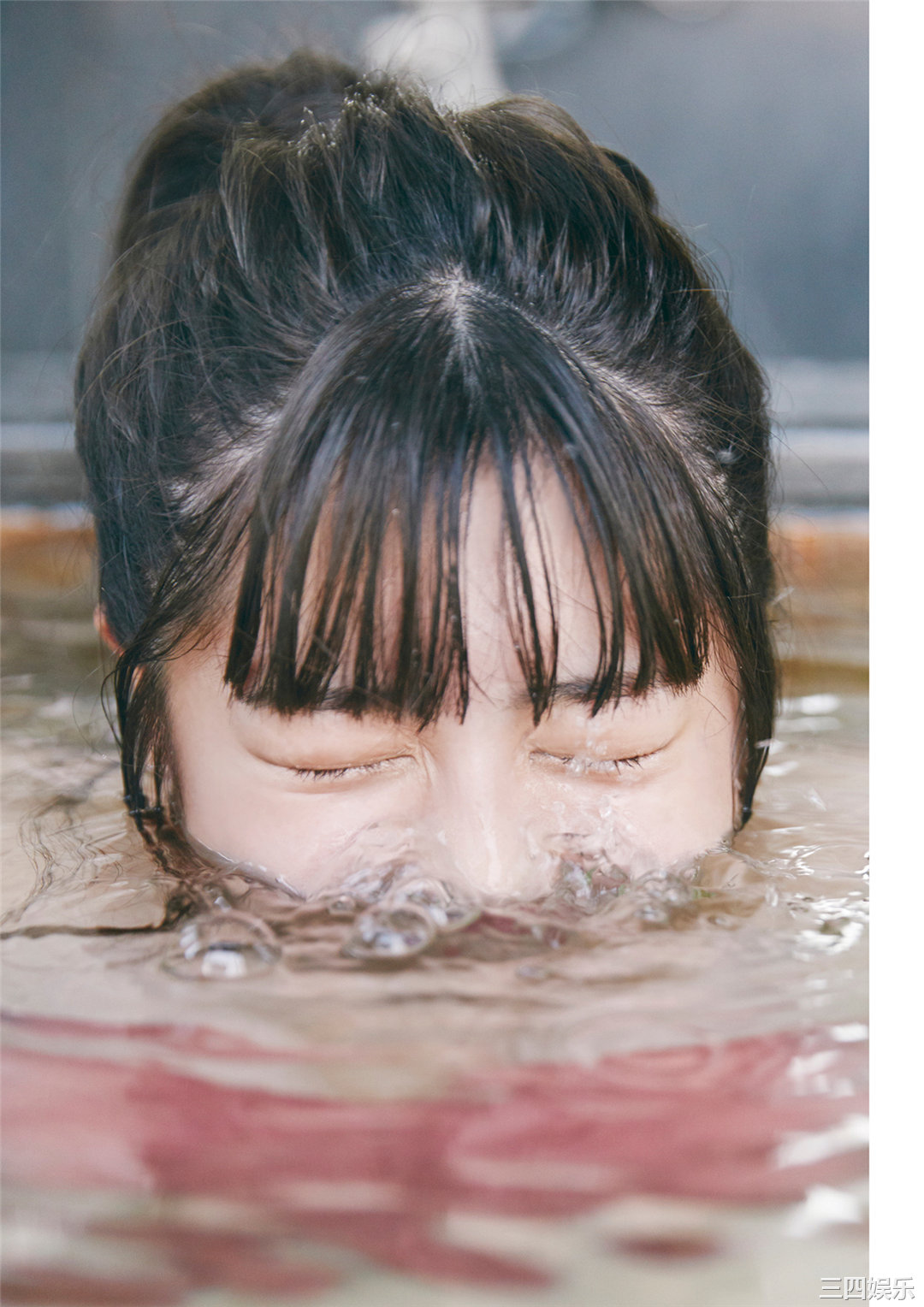 吉田莉樱写真集《気づいたら、恋。》高清全本