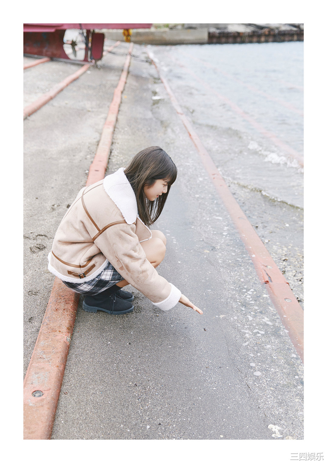 吉田莉樱写真集《気づいたら、恋。》高清全本