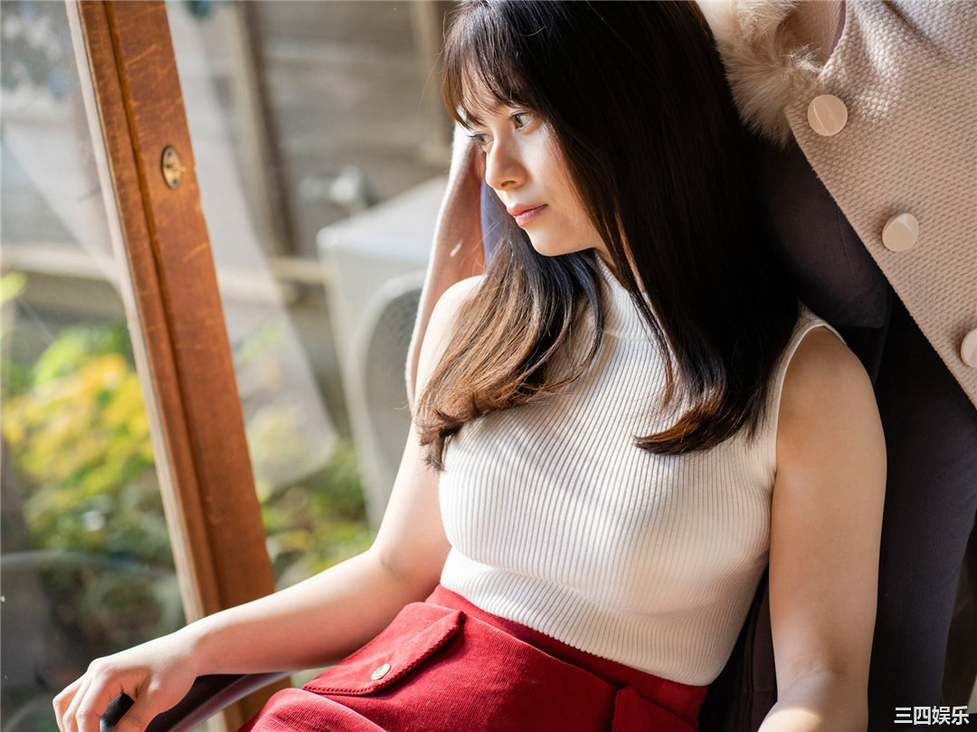 大久保樱子写真集《戦隊ヒロインと温泉旅行》高清全本