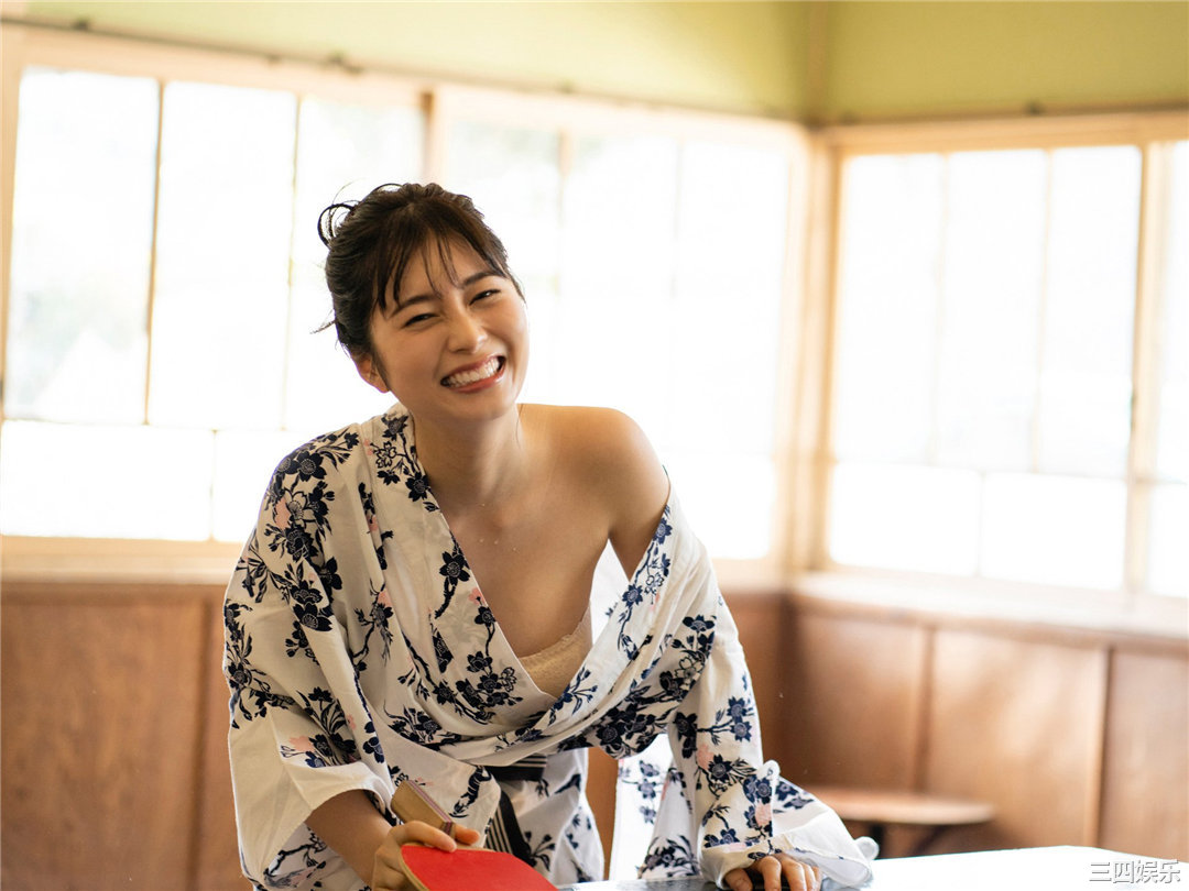 大久保樱子写真集《戦隊ヒロインと温泉旅行》高清全本