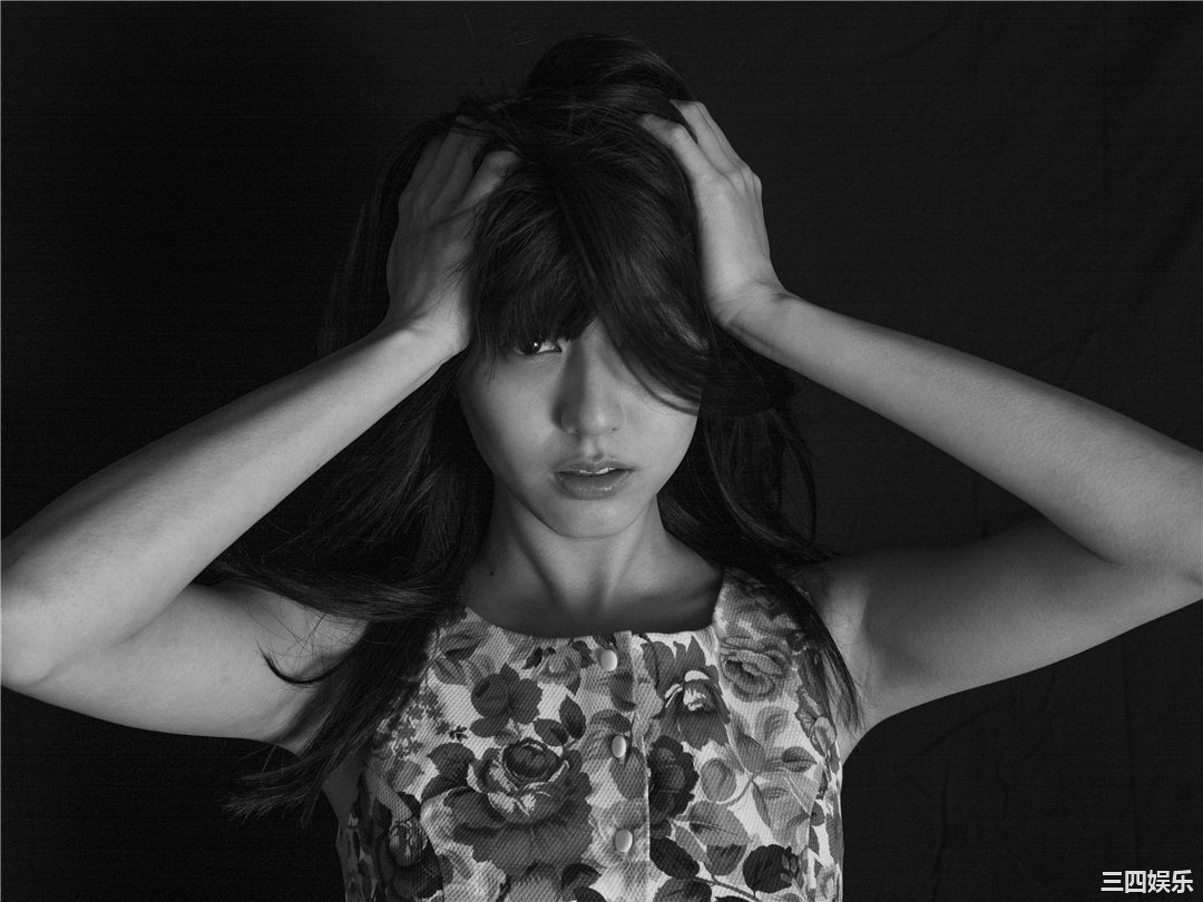 杉本有美写真集《杉本有美×松田忠雄 yumi-mono-chrome》高清全本