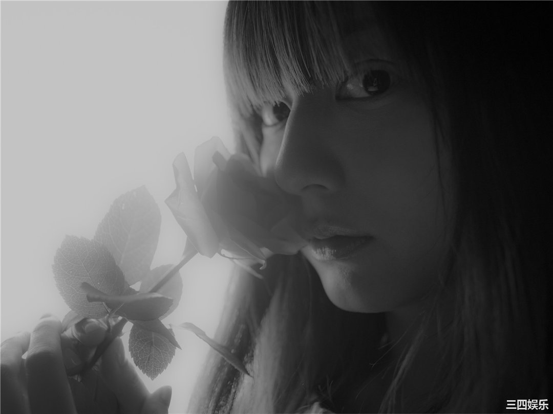 杉本有美写真集《杉本有美×松田忠雄 yumi-mono-chrome》高清全本