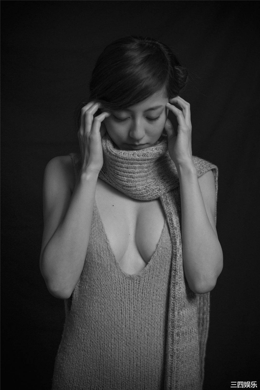 杉本有美写真集《杉本有美×松田忠雄 yumi-mono-chrome》高清全本