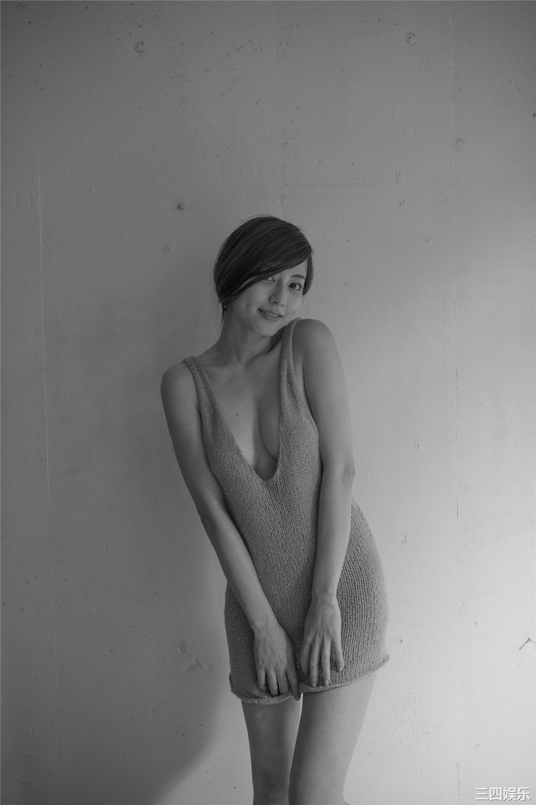 杉本有美写真集《杉本有美×松田忠雄 yumi-mono-chrome》高清全本