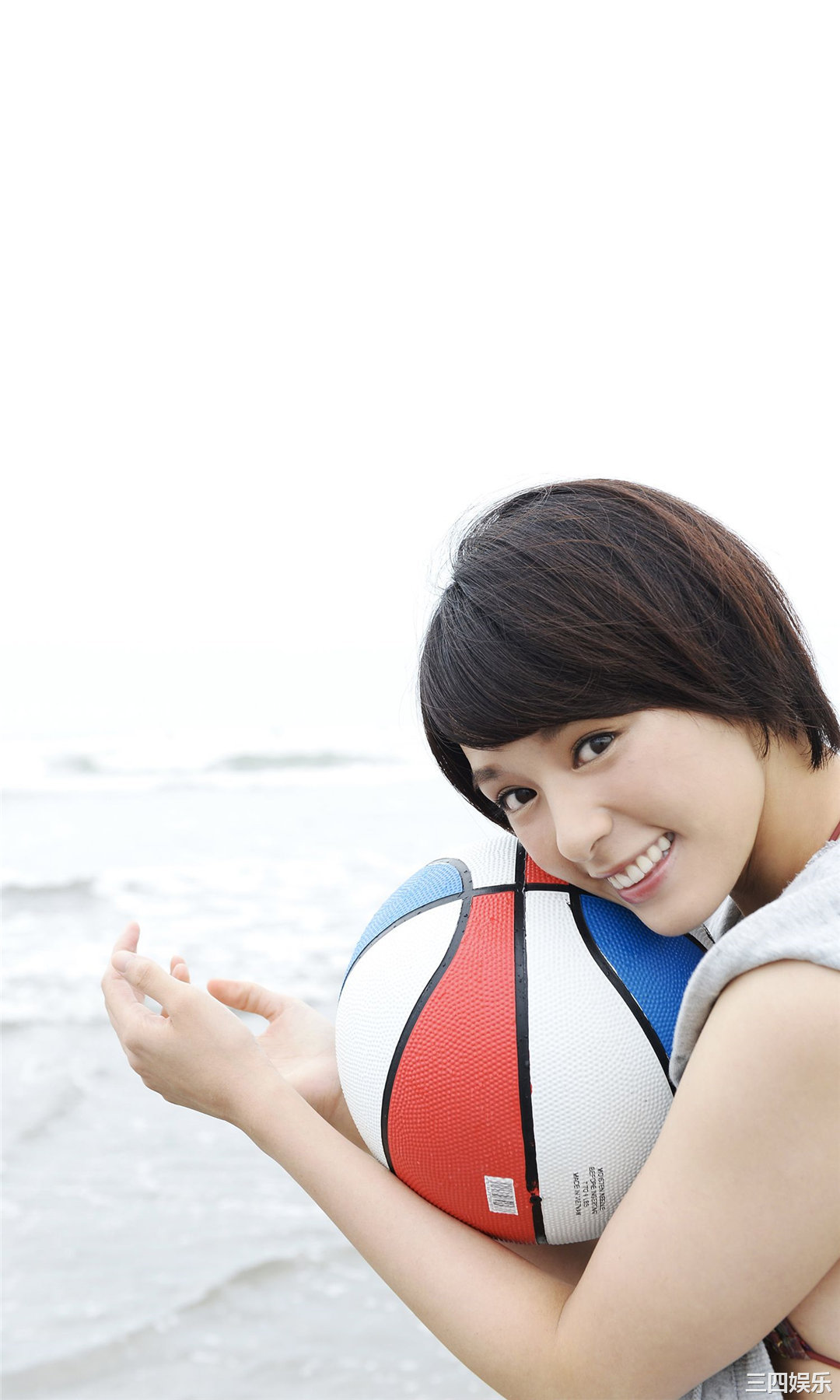 大泽光写真集《仮面ライダー新ヒロインはショートカット美女》高清全本