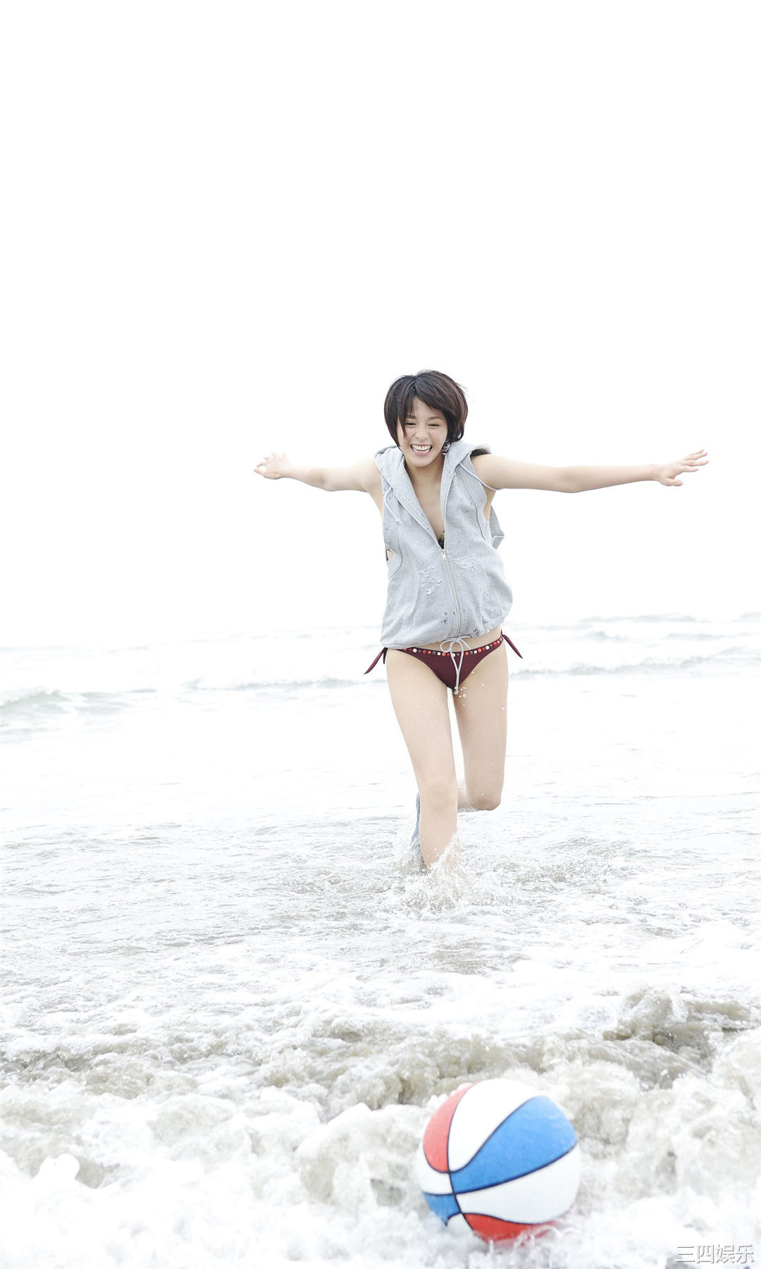 大泽光写真集《仮面ライダー新ヒロインはショートカット美女》高清全本