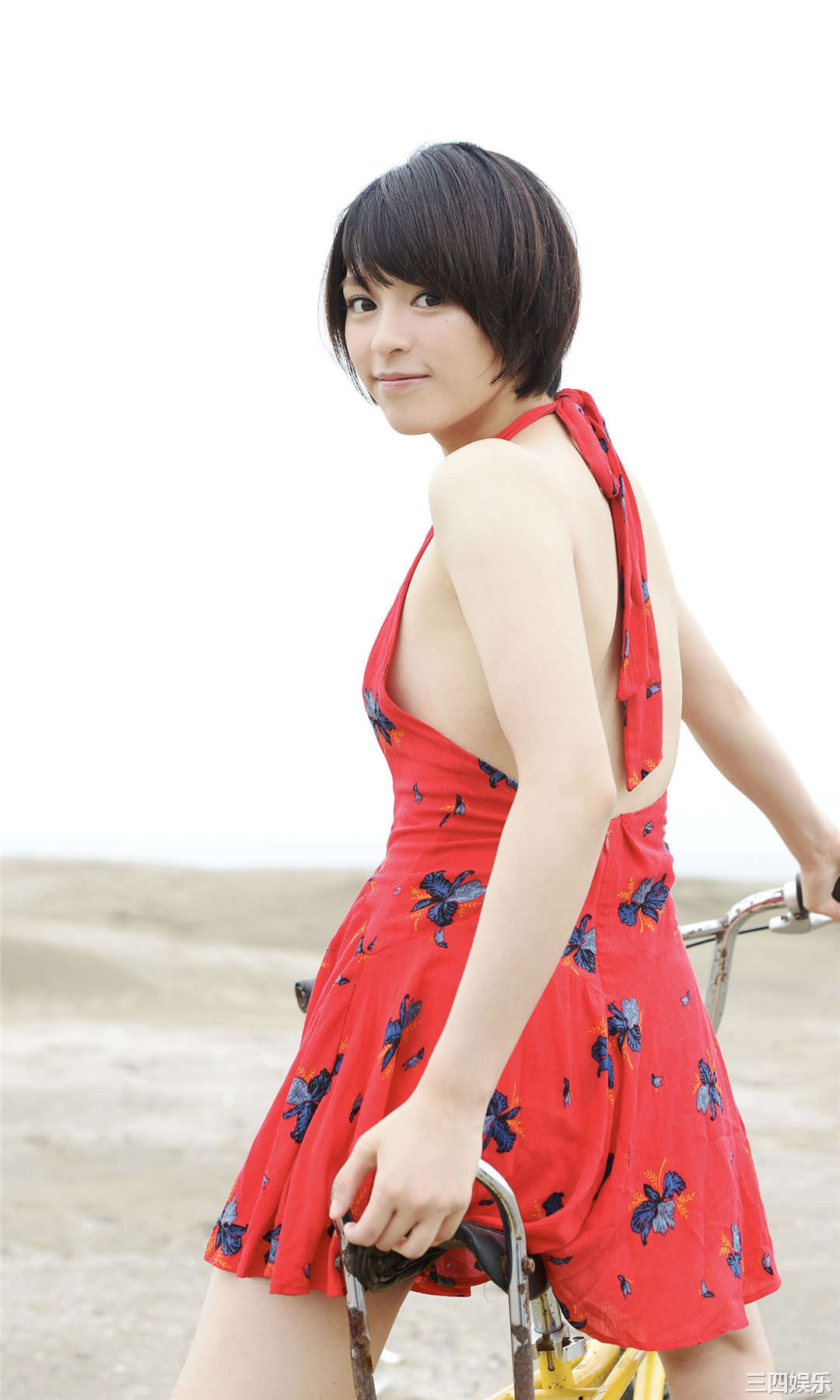 大泽光写真集《仮面ライダー新ヒロインはショートカット美女》高清全本