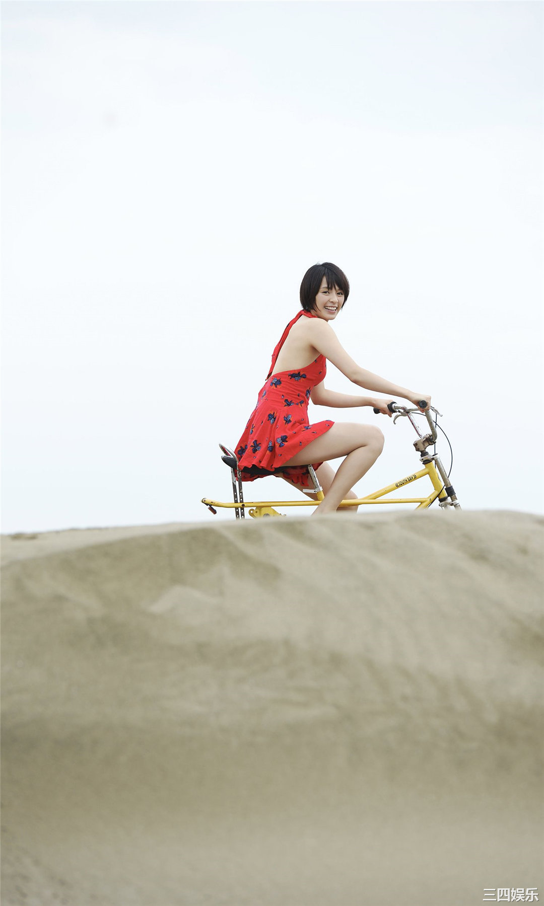 大泽光写真集《仮面ライダー新ヒロインはショートカット美女》高清全本