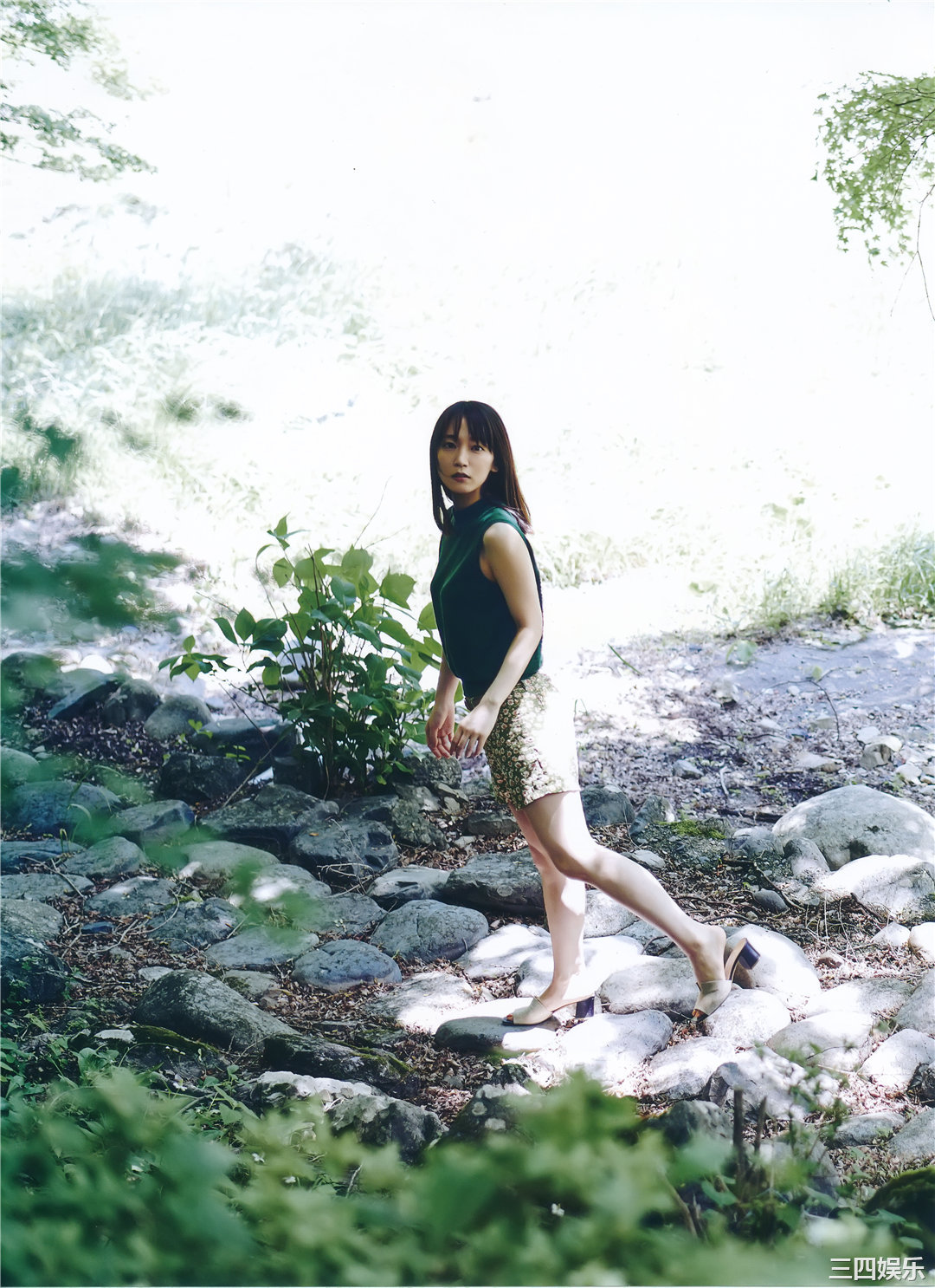 吉冈里帆写真集《里帆採取》高清全本