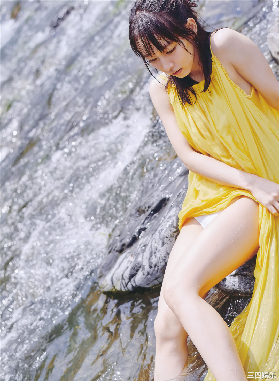 吉冈里帆写真集《里帆採取》高清全本