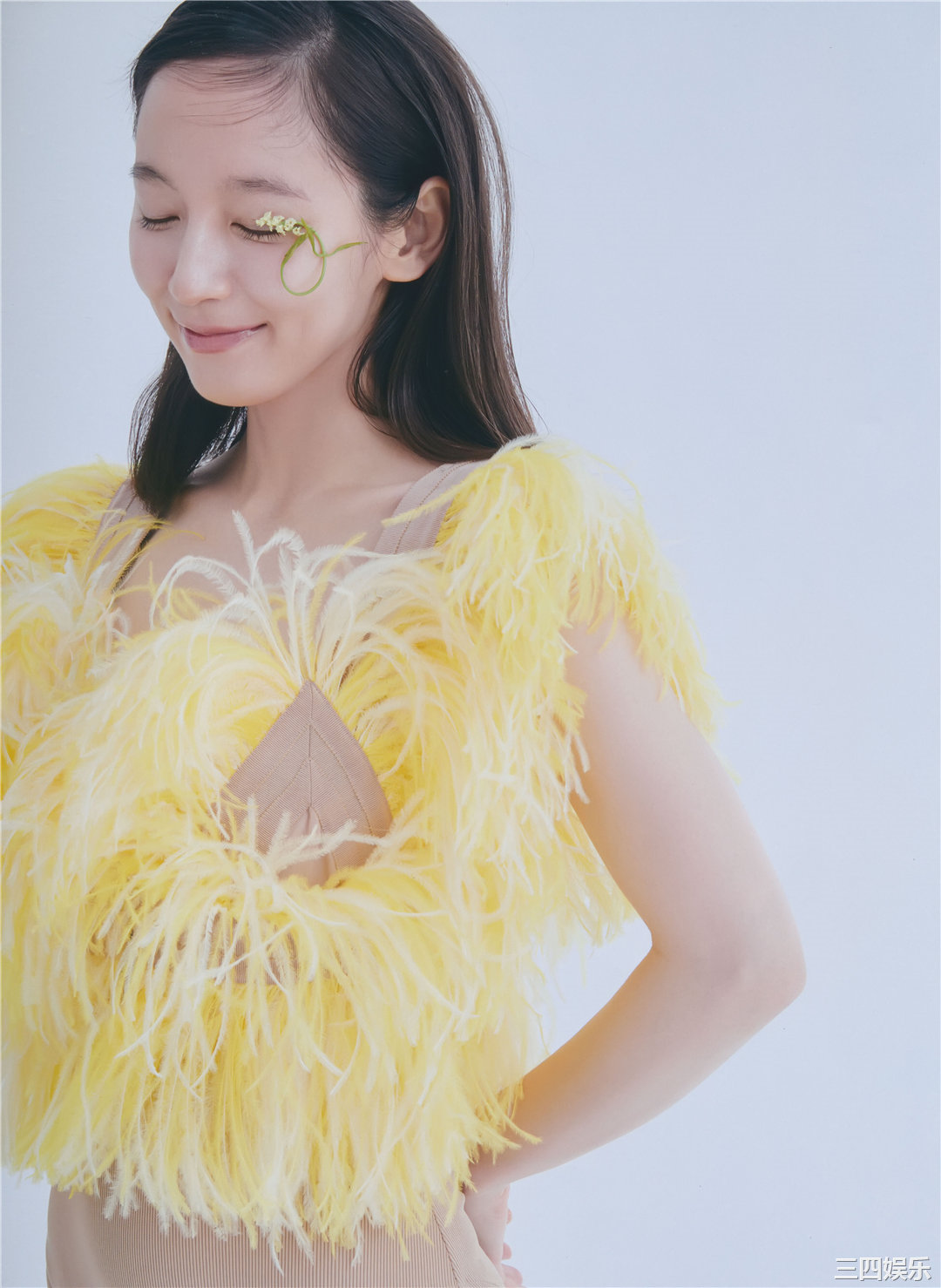 吉冈里帆写真集《里帆採取》高清全本