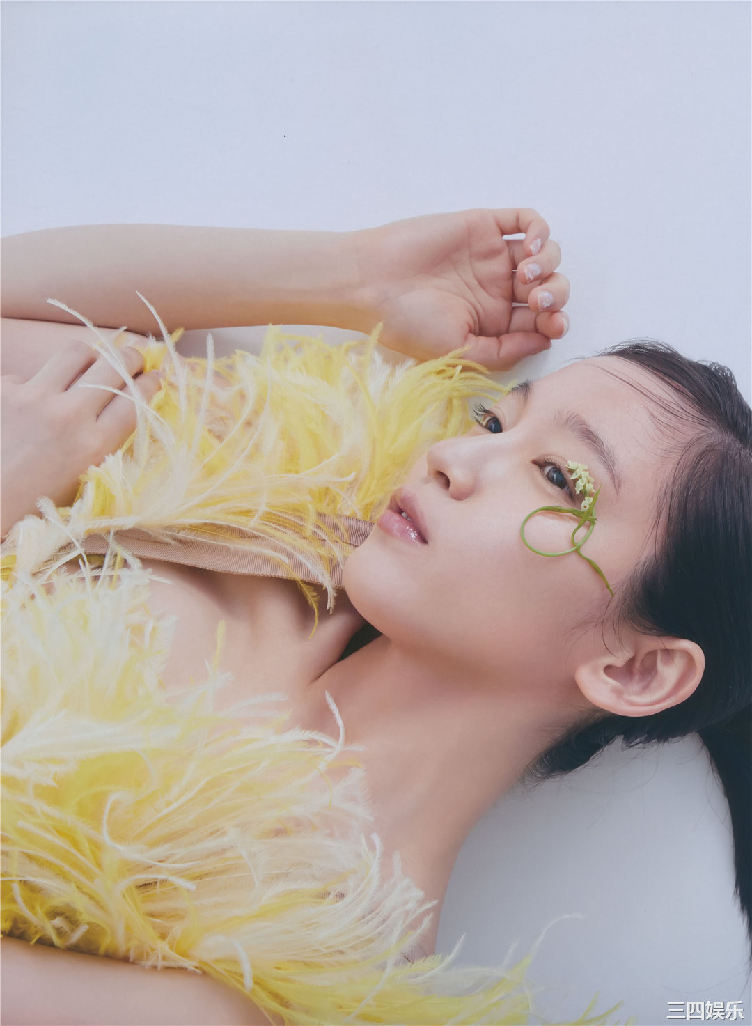 吉冈里帆写真集《里帆採取》高清全本