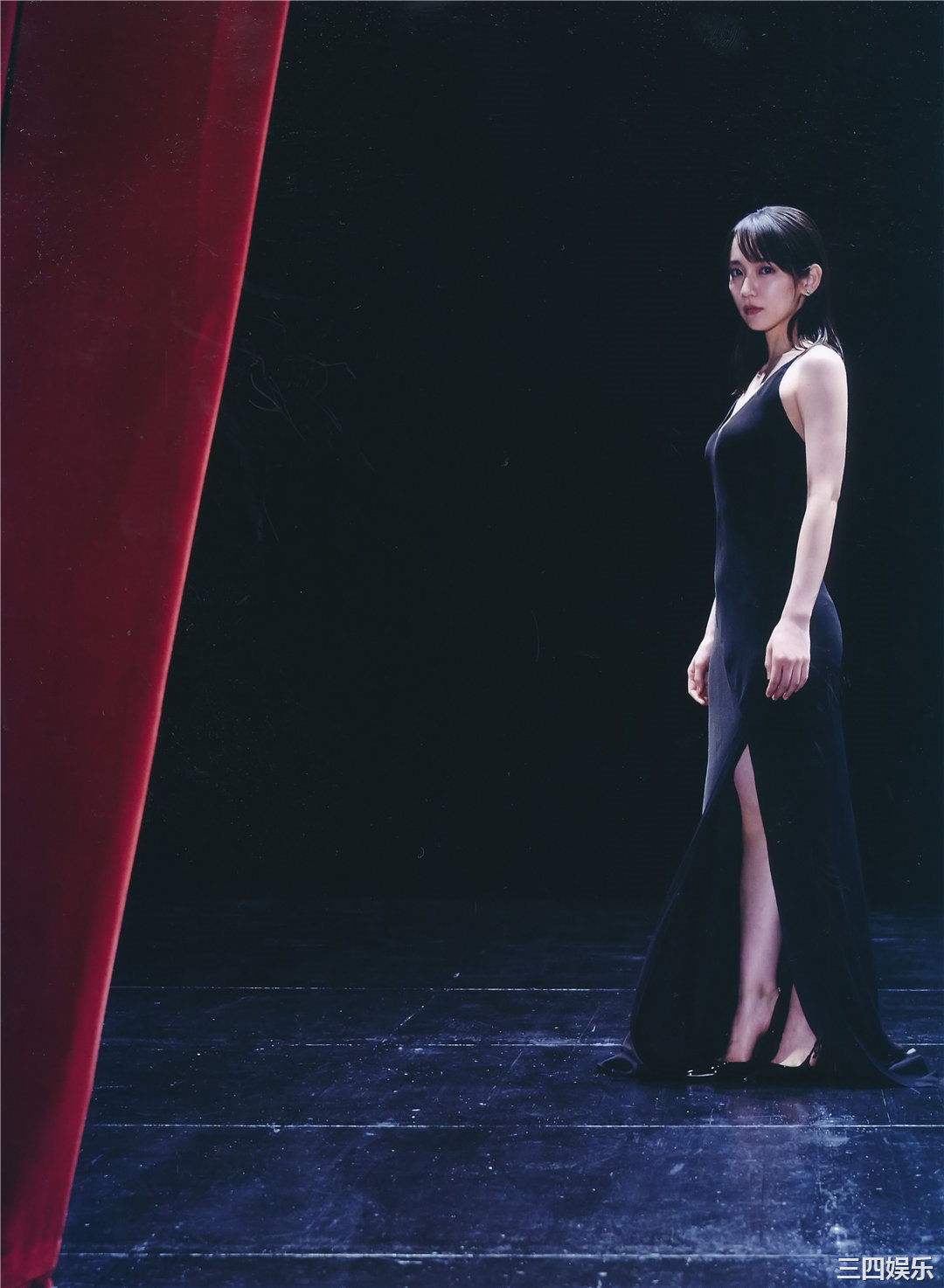 吉冈里帆写真集《里帆採取》高清全本