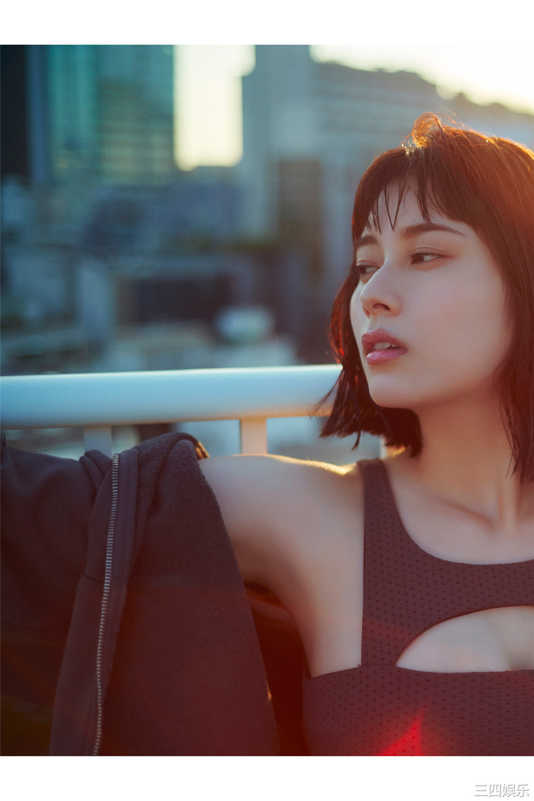 大久保樱子写真集《ヒロインの素肌》高清全本