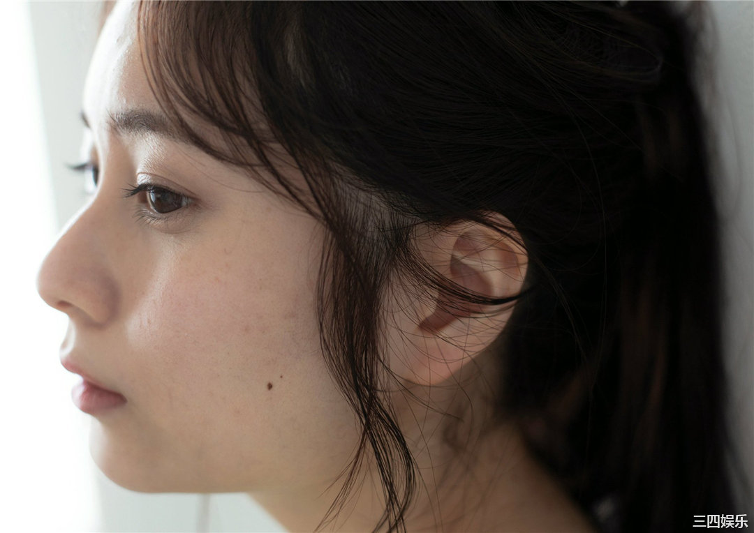 大久保樱子写真集《RISING SUN》高清全本