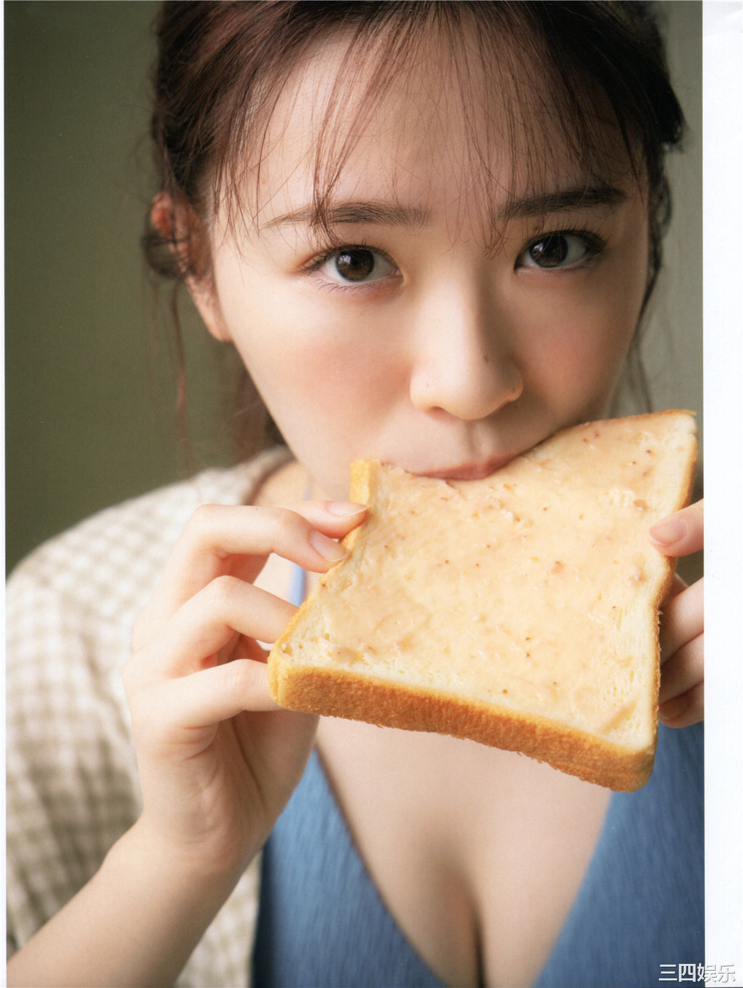 渡边米丽爱1ST写真集《消極的な華やかさ》高清全本