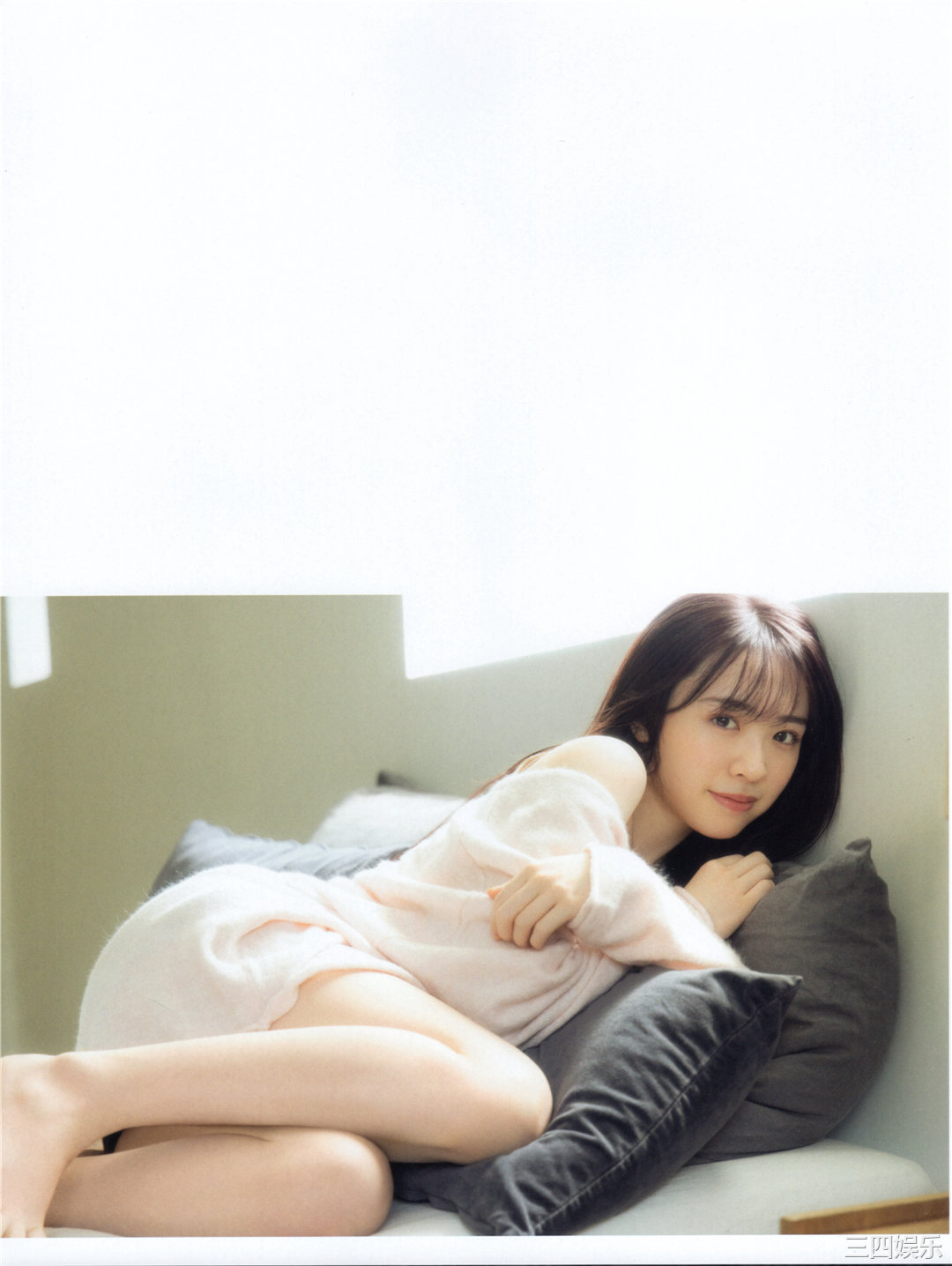 渡边米丽爱1ST写真集《消極的な華やかさ》高清全本