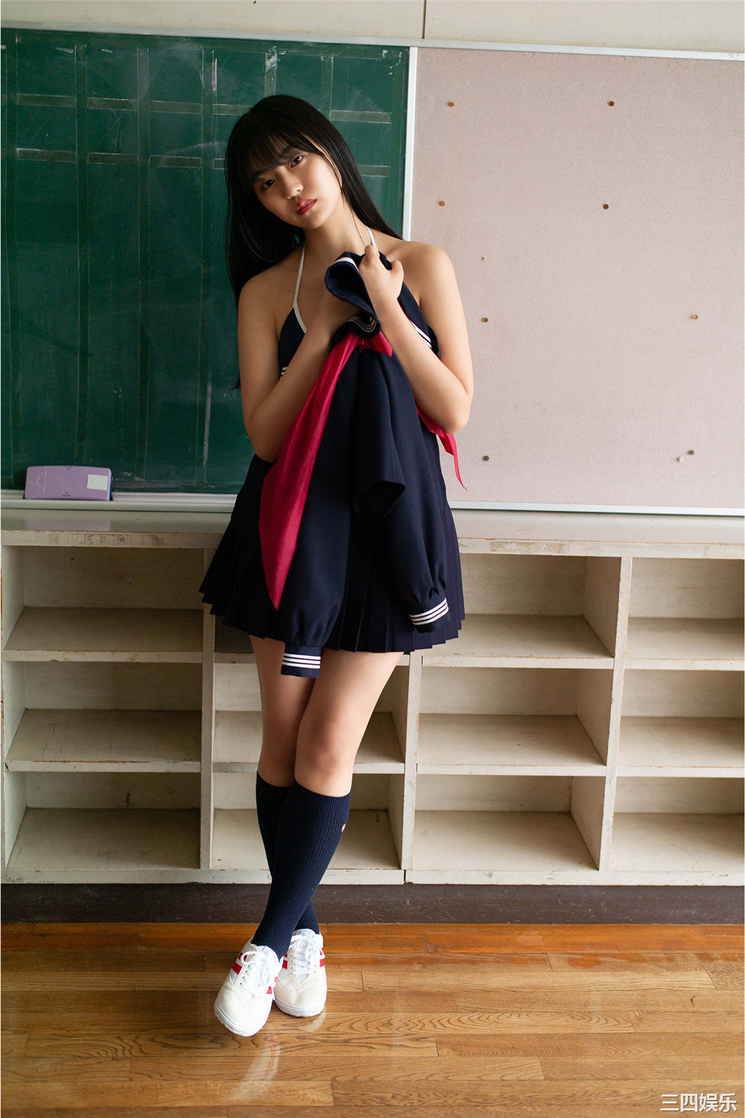 丰田露娜写真集《ヤンマガアザーっす！》高清全本