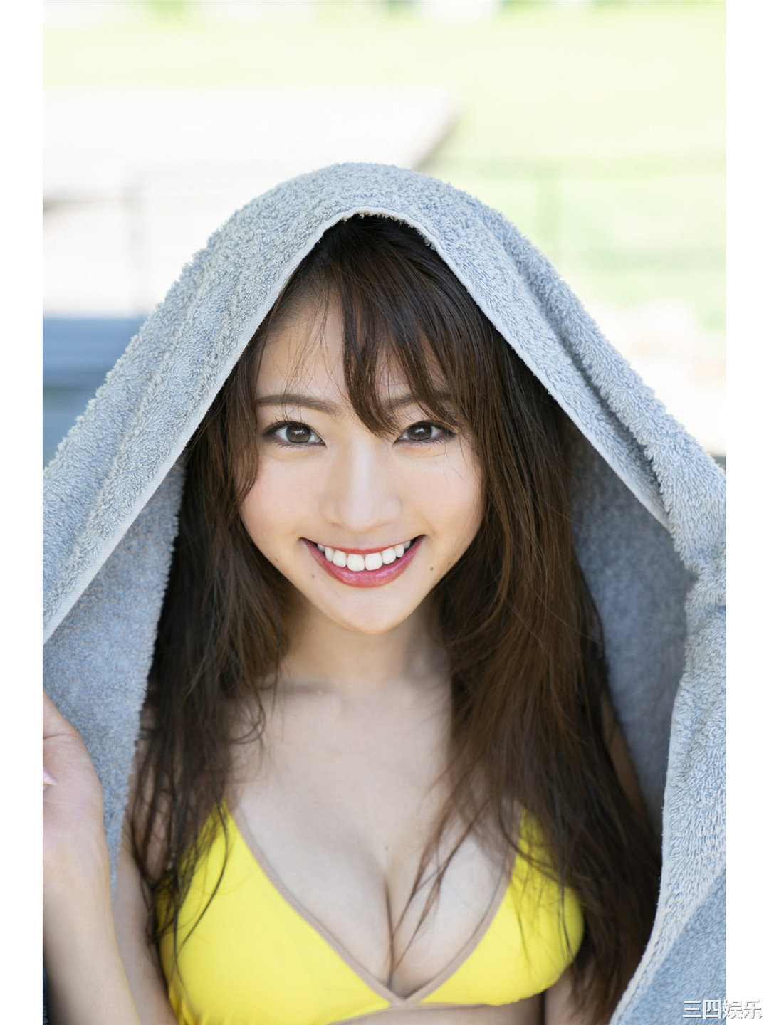 志田友美写真集《美脚天使は夢をみる》高清全本