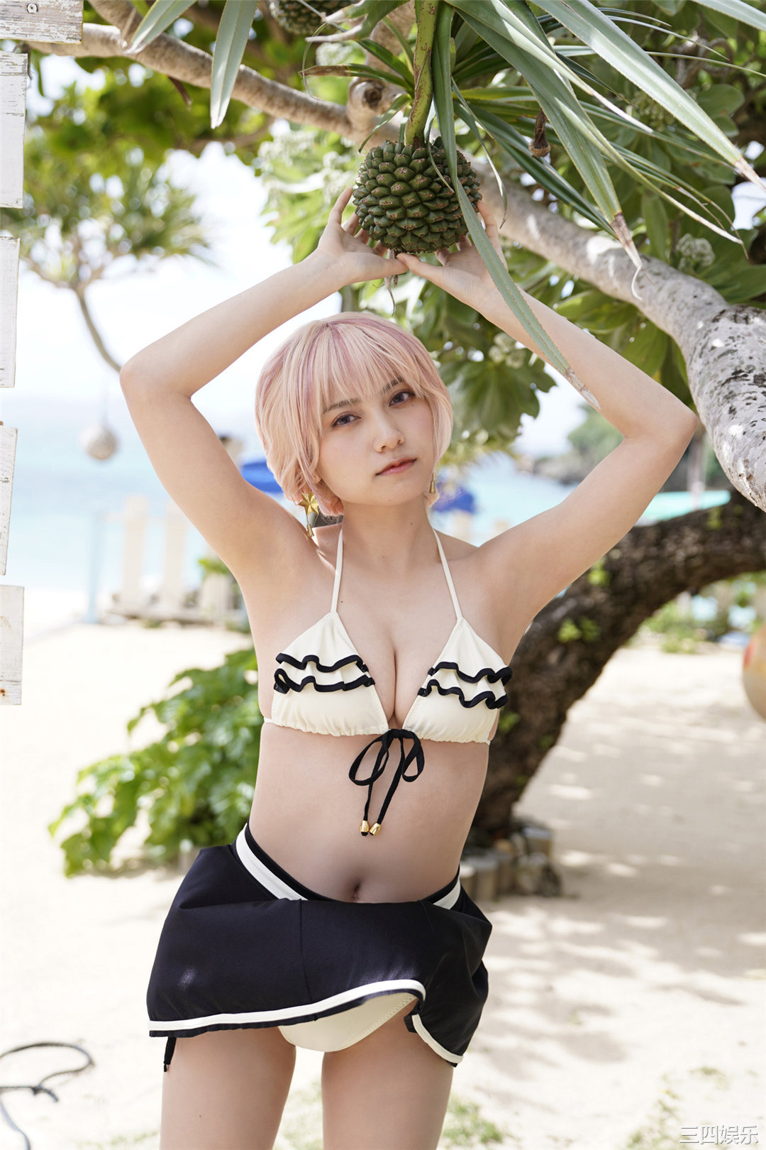 桃月梨子写真集《不器用な先輩。》高清全本