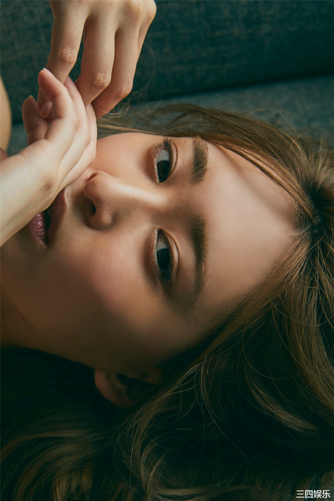 柳美稀写真集《挑発するカラダ》高清全本