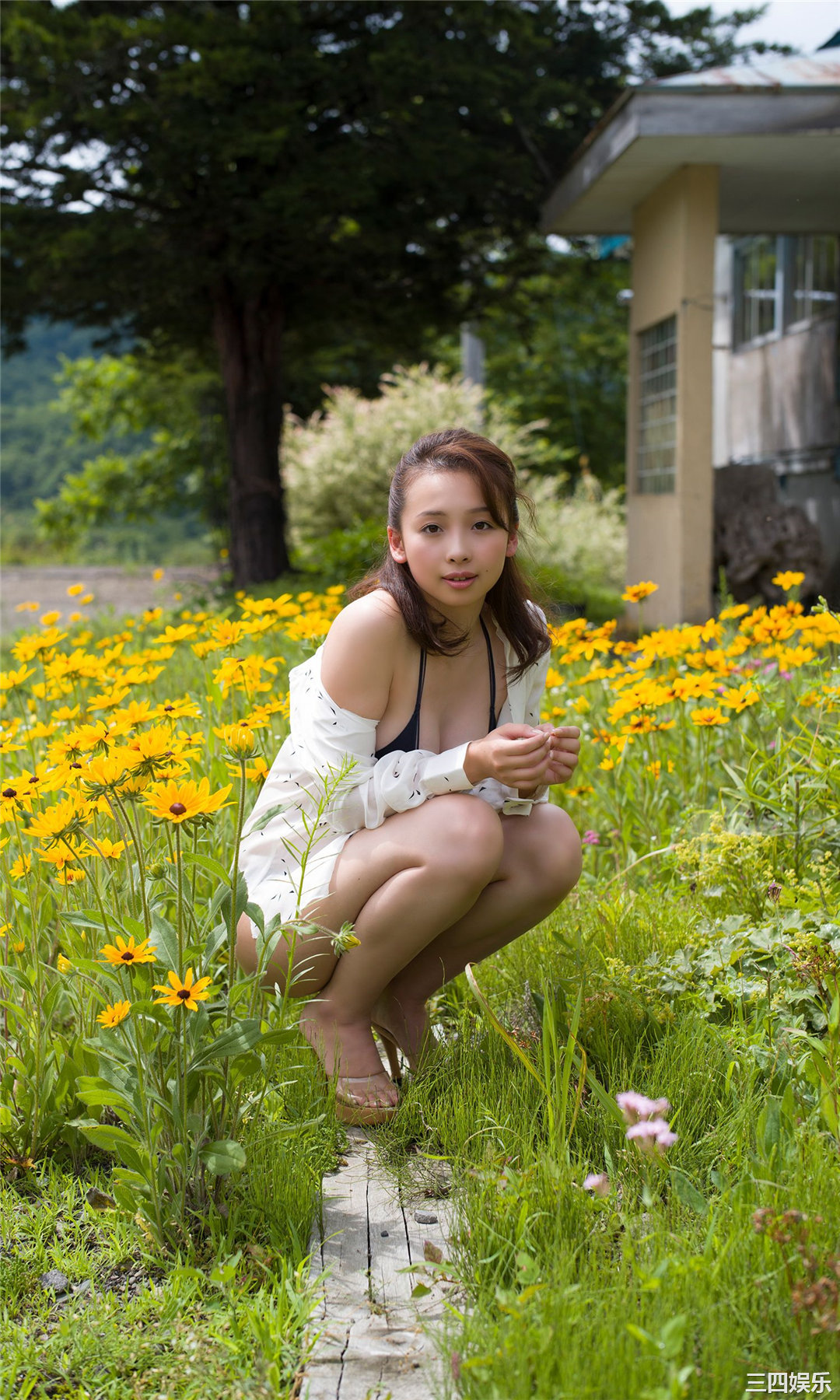 华村飞鸟写真集《ゼロの18歳～デビュー～》高清全本