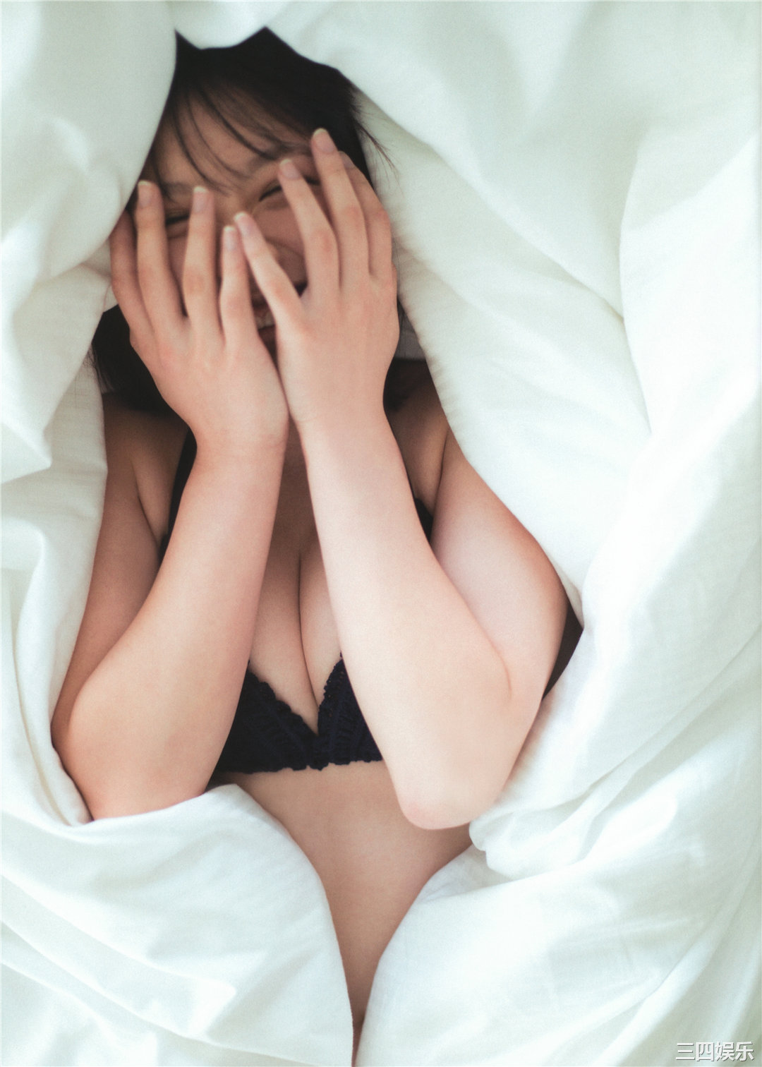 渡边美穗1ST写真集《陽だまり》高清全本