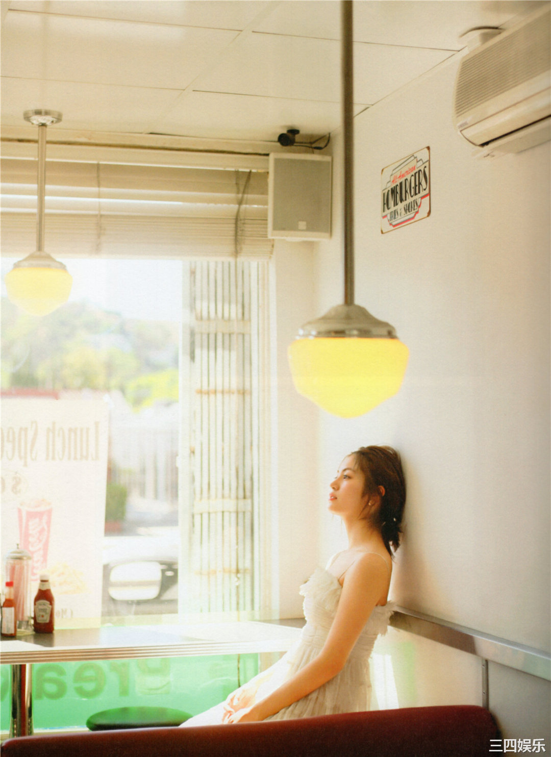 枫1ST写真集《ねぇ、聞いて! !》高清全本