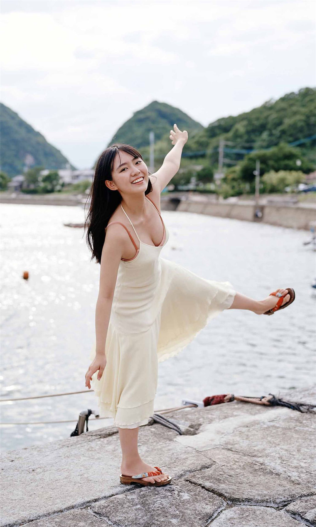 丰田露娜写真集《君がいた夏。》高清全本