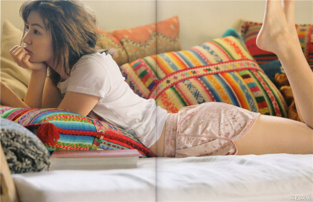 枫1ST写真集《ねぇ、聞いて! !》高清全本