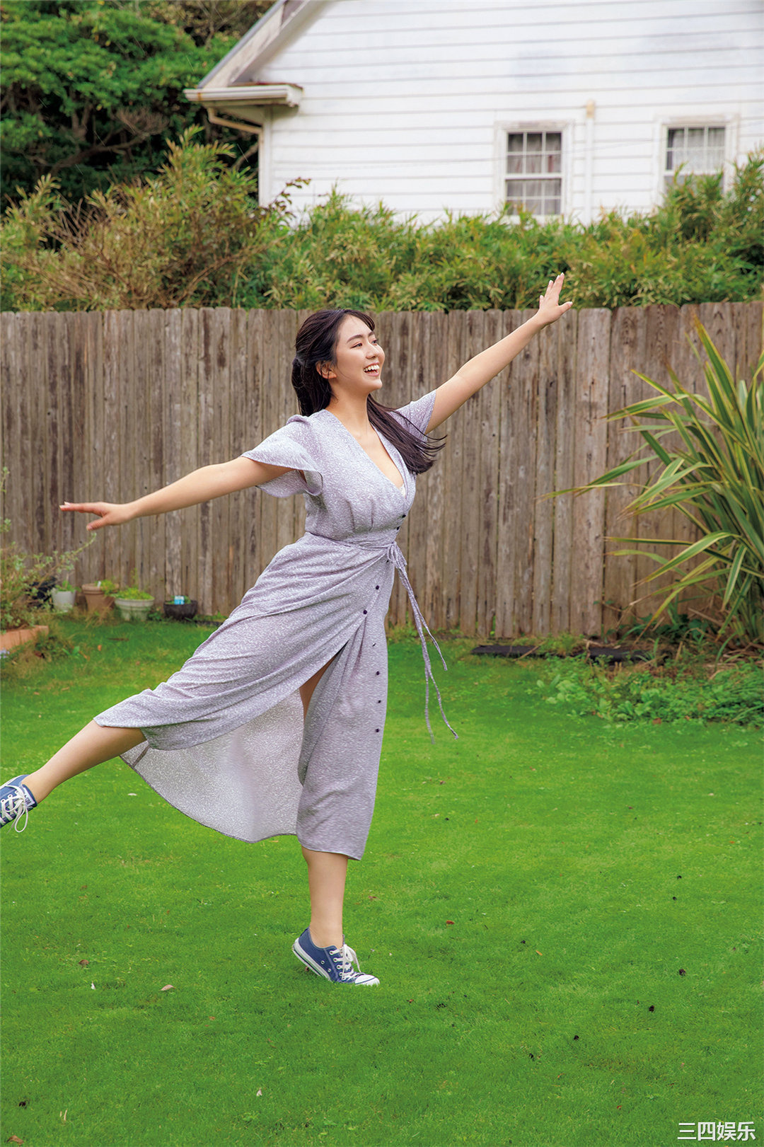 丰田露娜写真集《無敵のヒロイン》高清全本