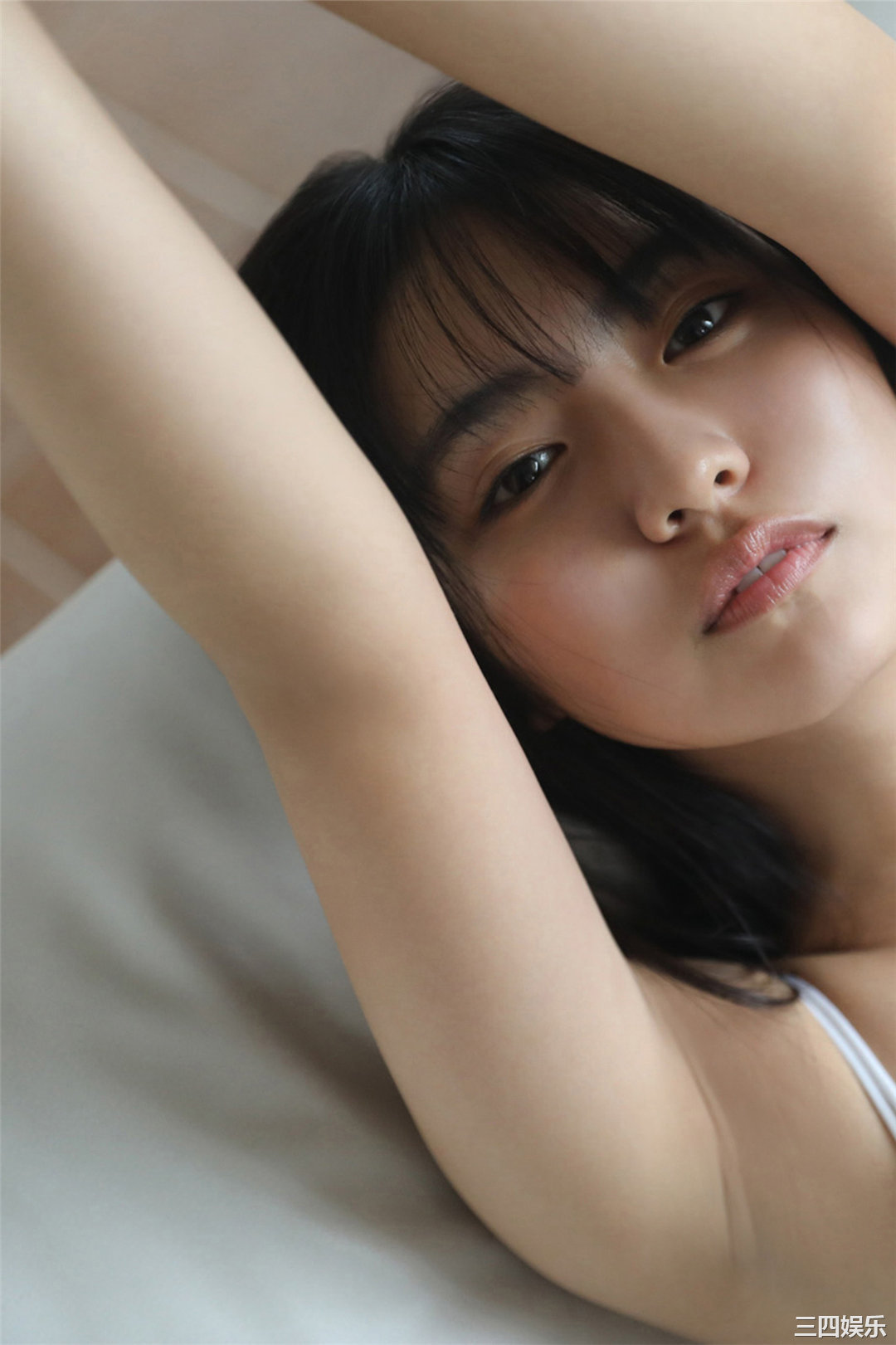 丰田露娜写真集《無敵のヒロイン》高清全本