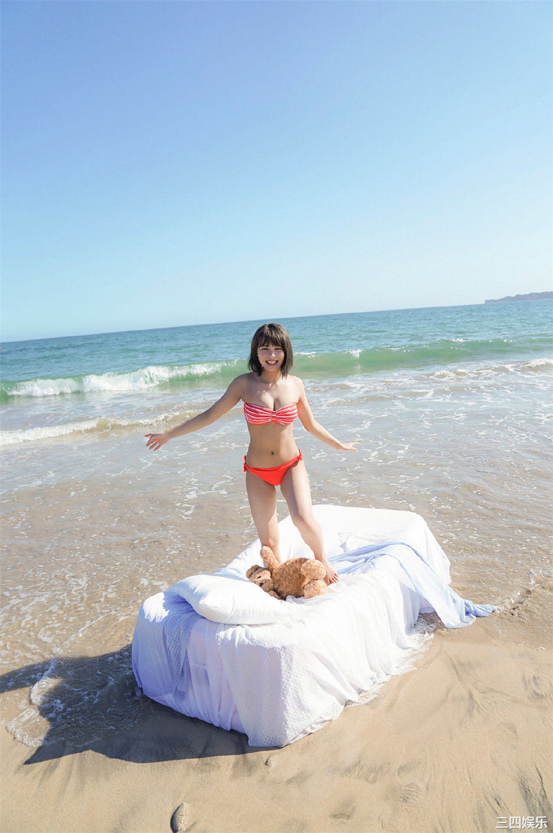 宫崎あみさ写真集《SLEEPING GIRL ～眠れる海の美少女～》高清全本