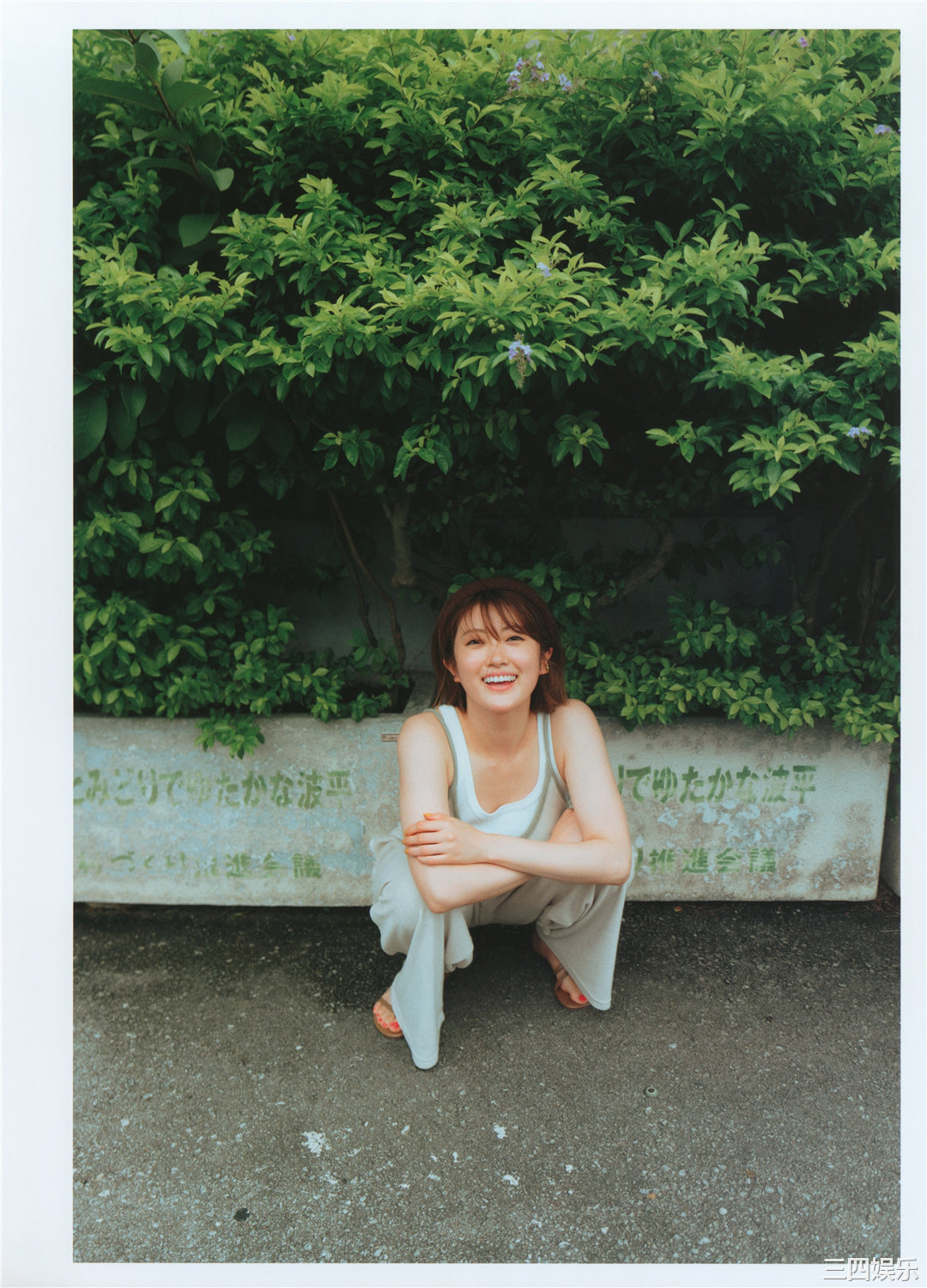 樋口日奈1ST写真集《恋人のように》高清全本