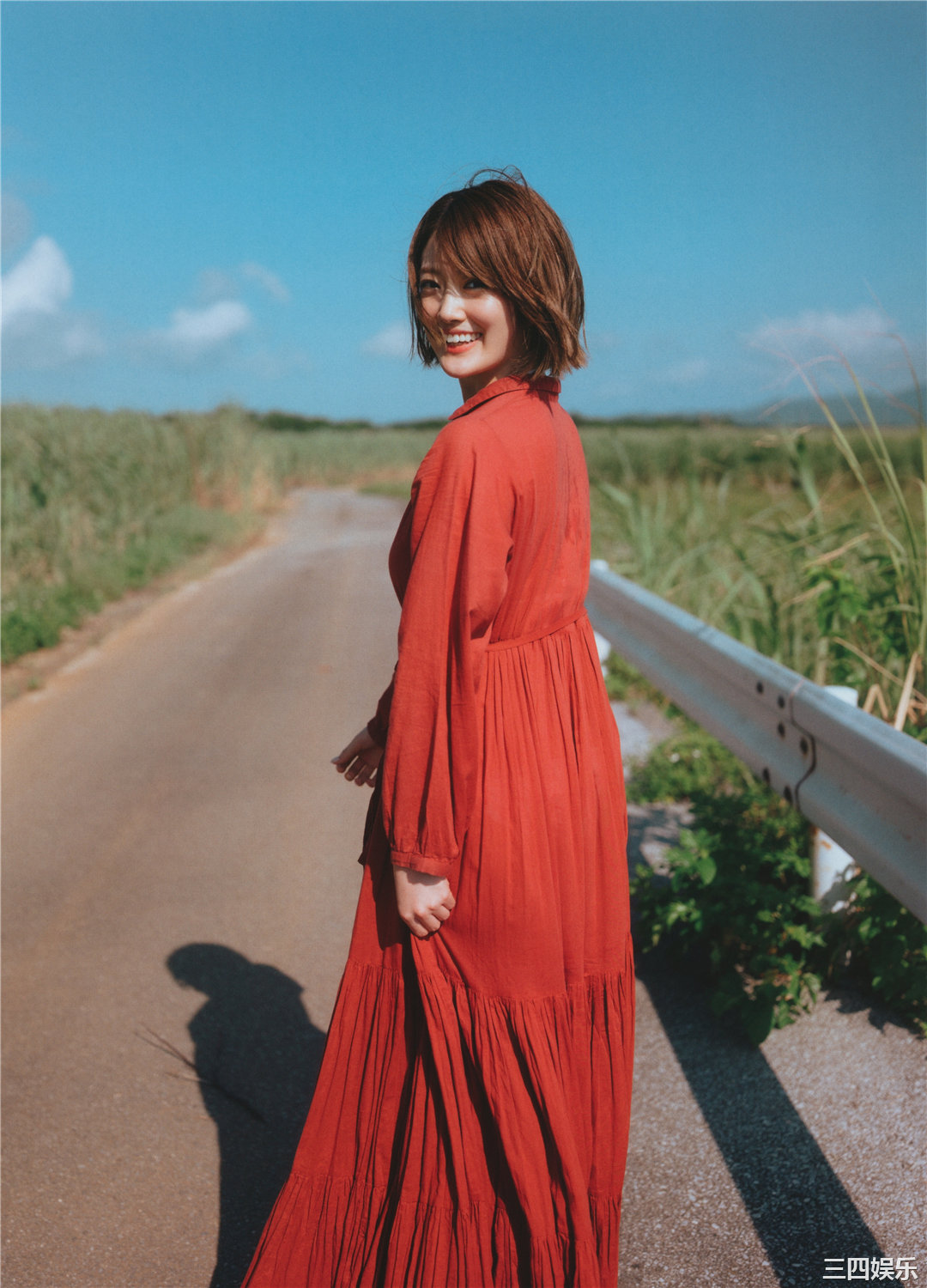 樋口日奈1ST写真集《恋人のように》高清全本