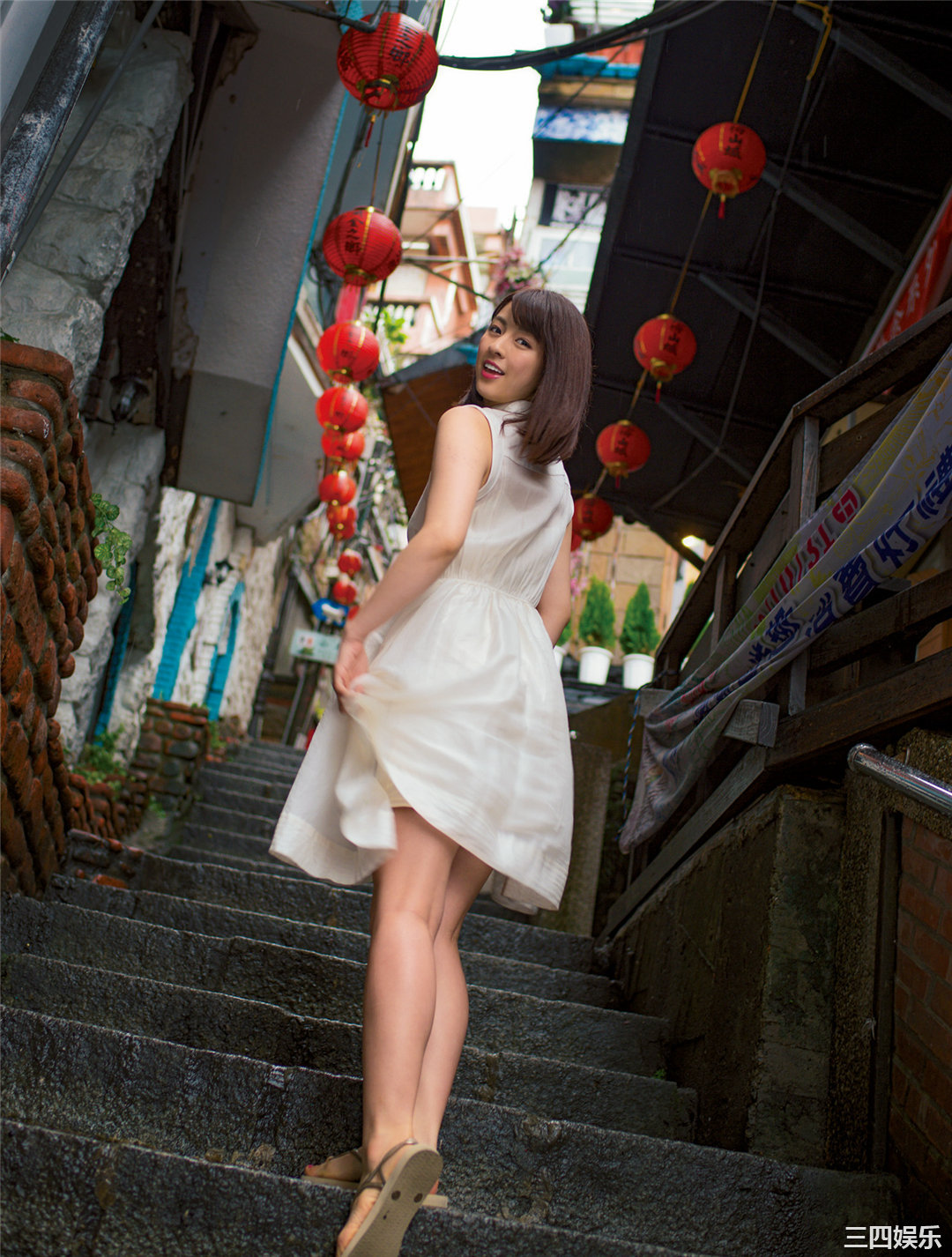 柳百合菜写真集《ｙｕｒｉｎａ》高清全本