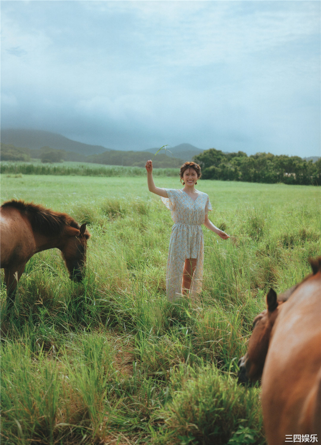 樋口日奈1ST写真集《恋人のように》高清全本