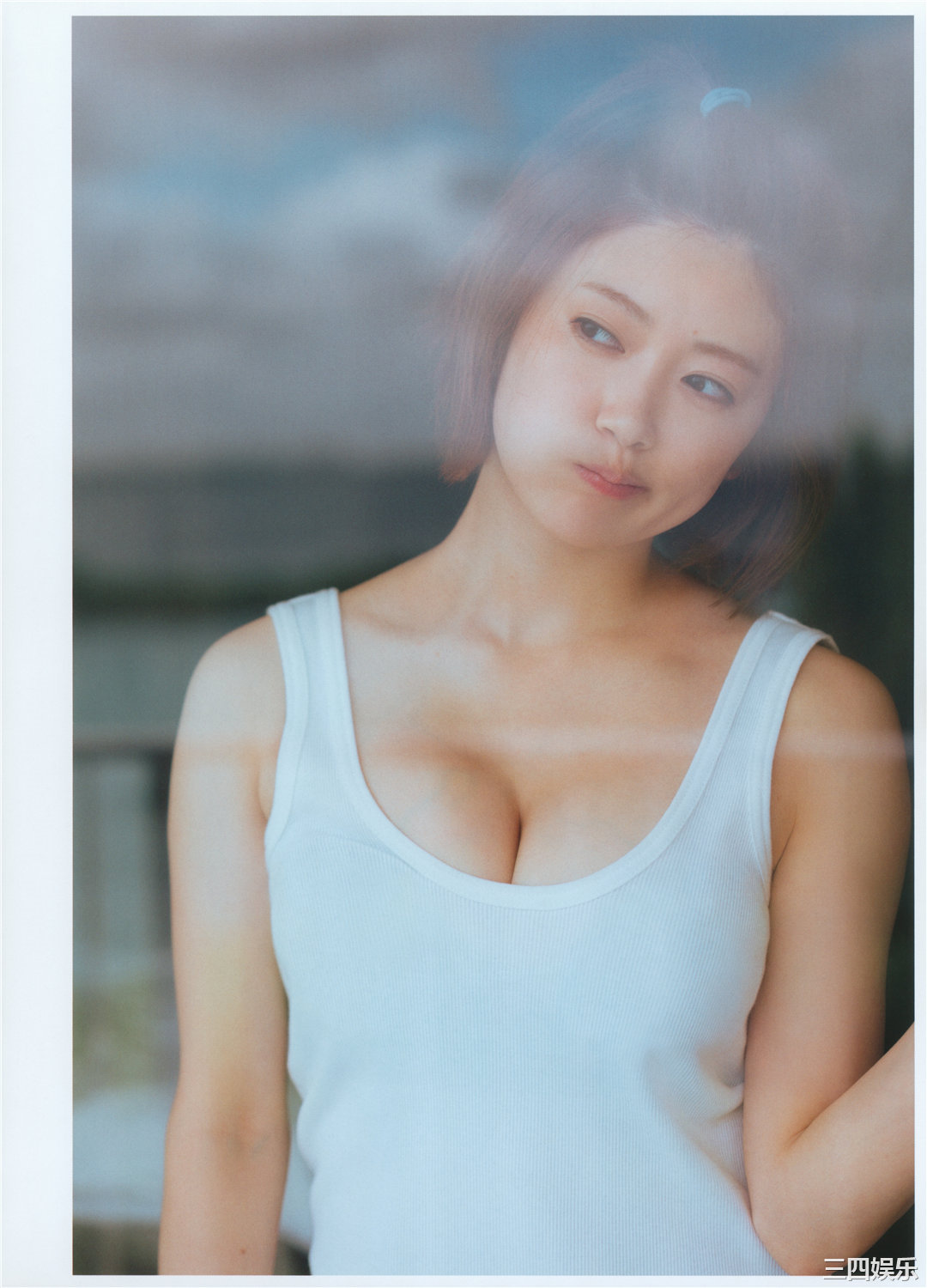 樋口日奈1ST写真集《恋人のように》高清全本