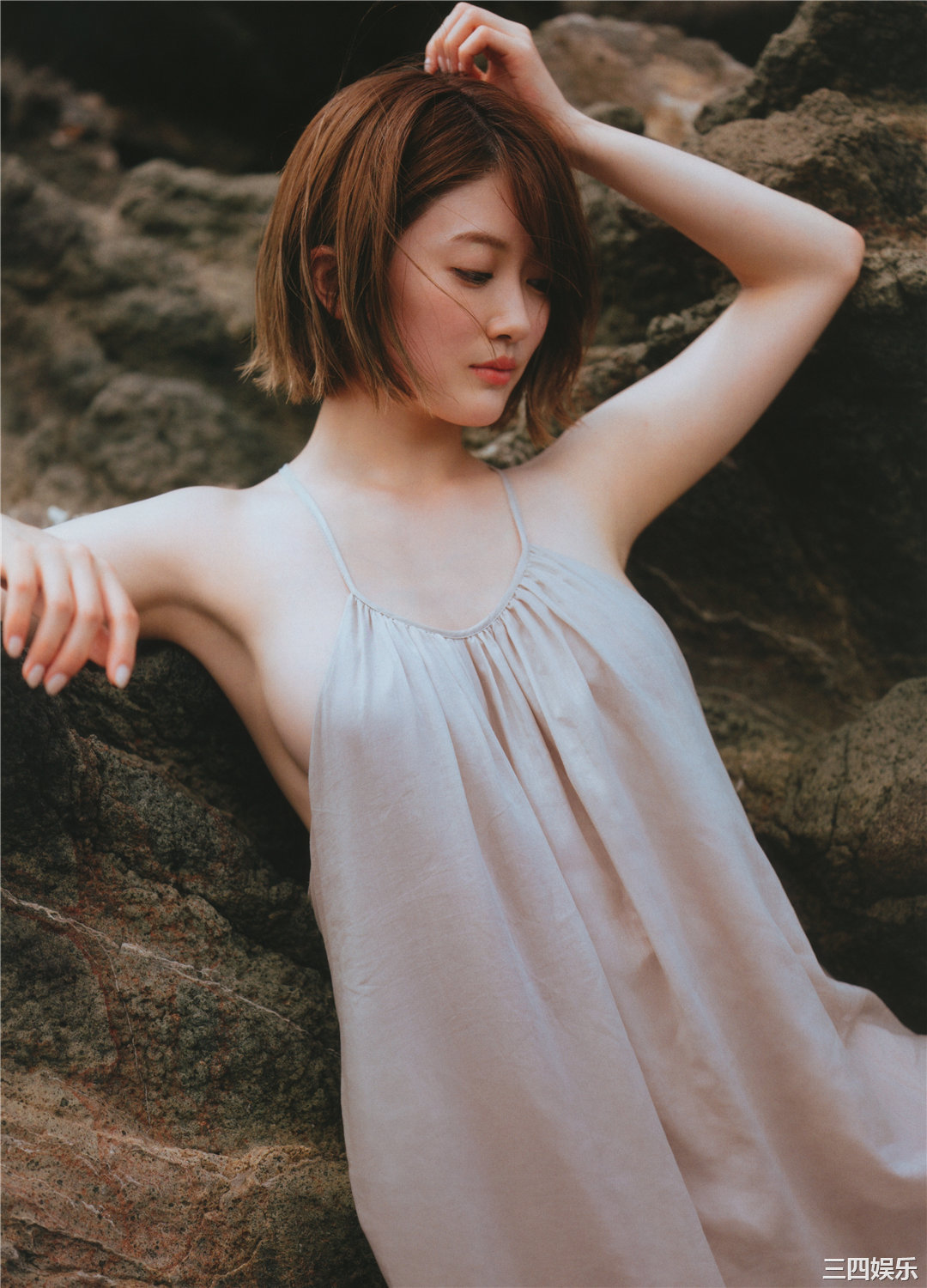 樋口日奈1ST写真集《恋人のように》高清全本