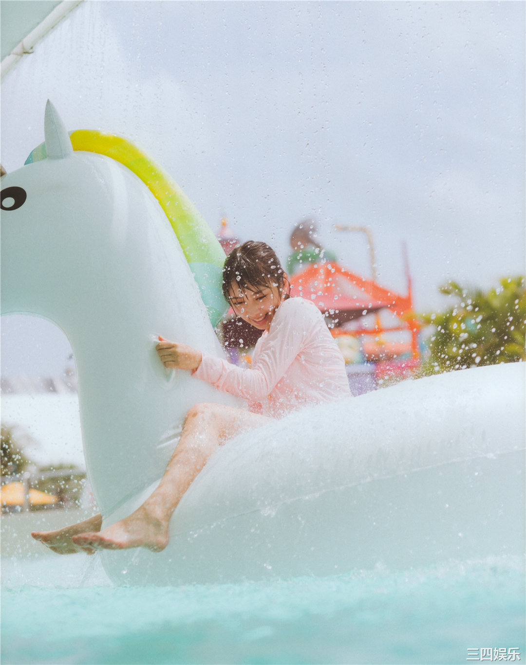 与田祐希写真集《日向の温度》高清全本