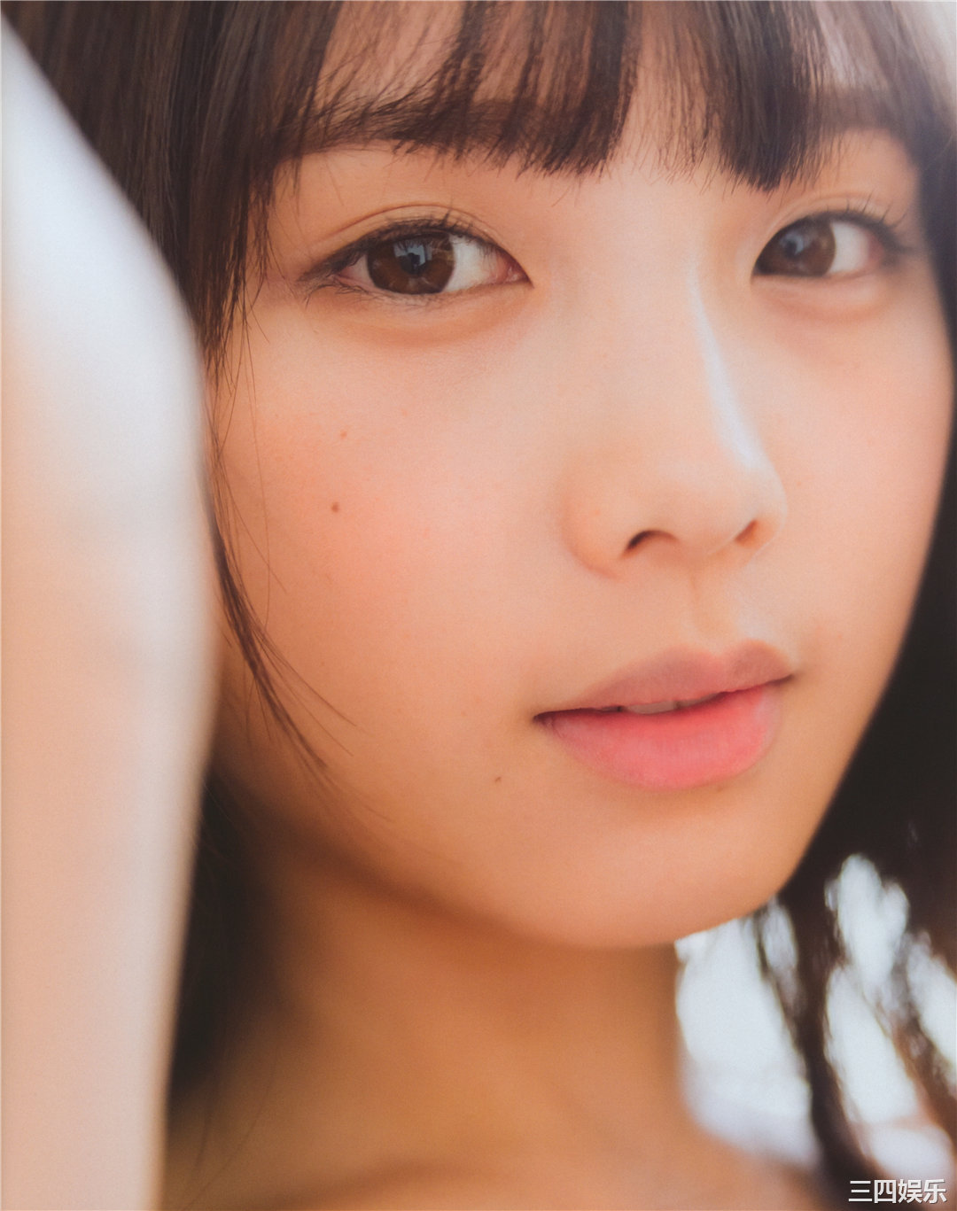 与田祐希写真集《日向の温度》高清全本