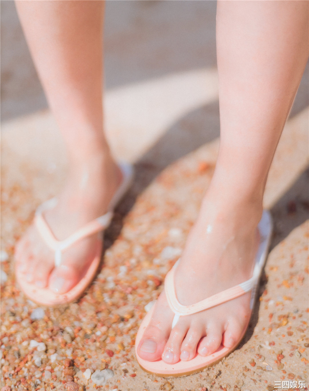 与田祐希写真集《日向の温度》高清全本