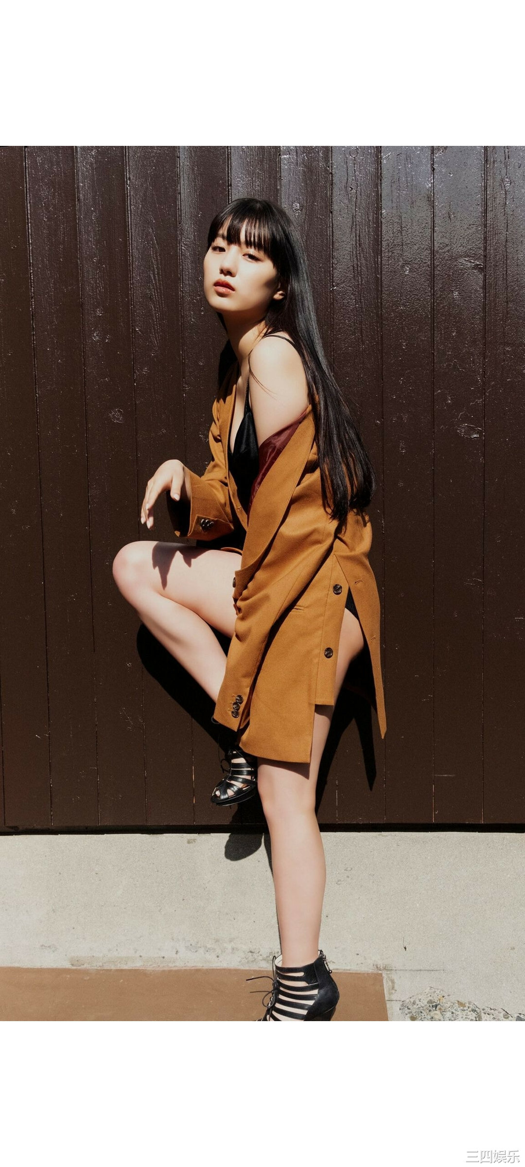 鹤嶋乃爱写真集《生まれながらにして女優。》高清全本