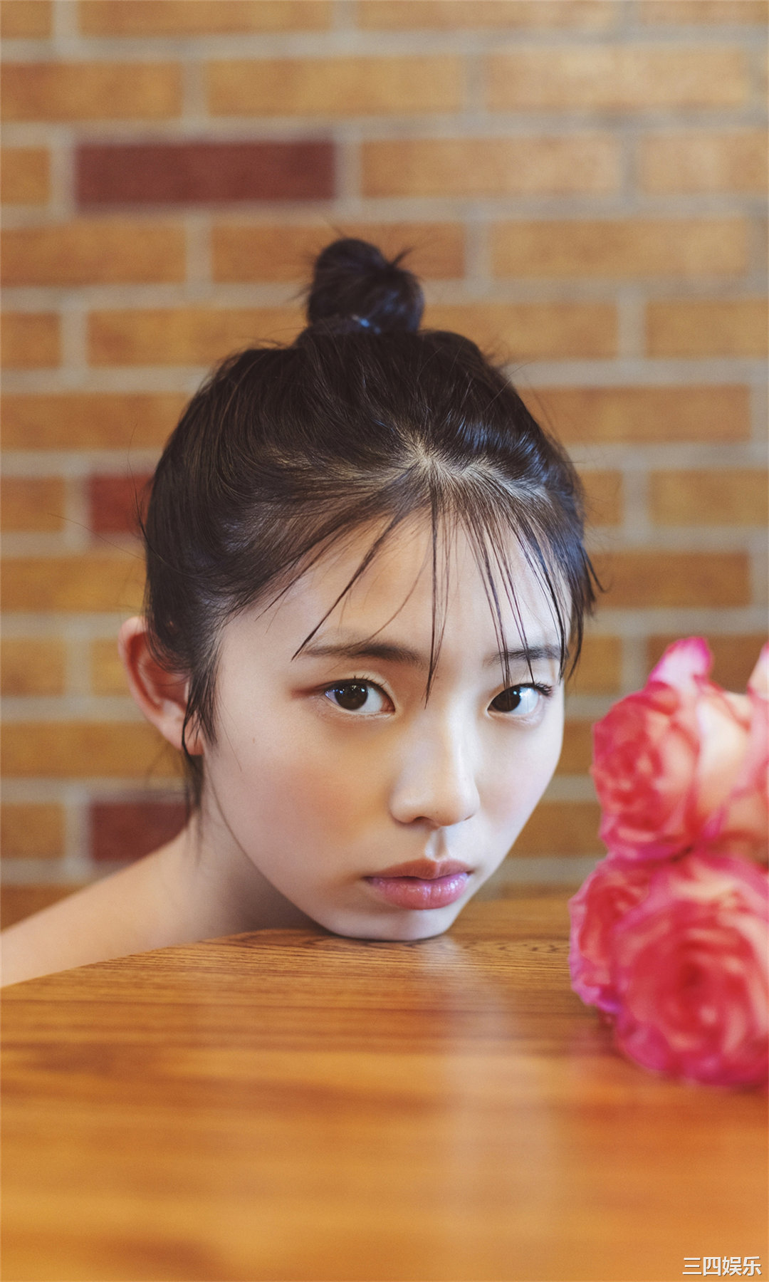 菊地姫奈写真集《春めく、ほのめく》高清全本